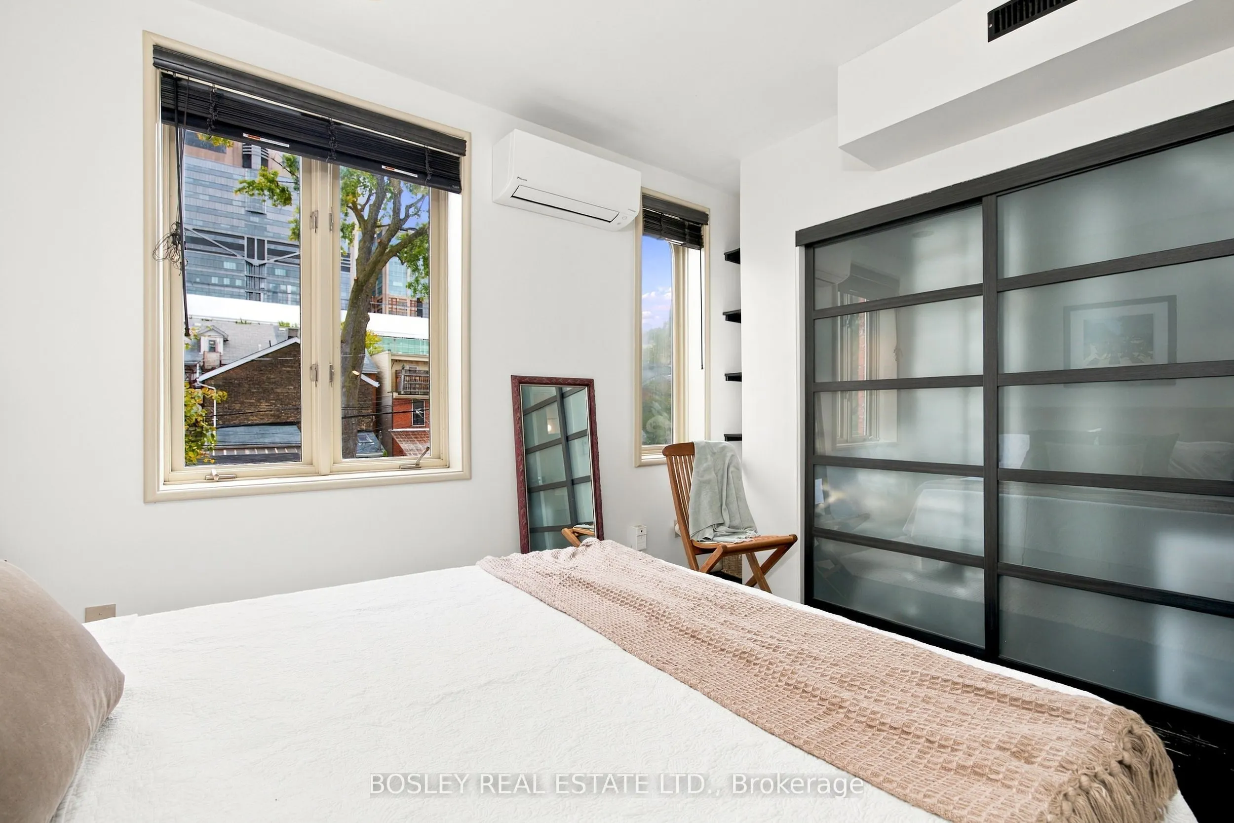 33A Henry Street