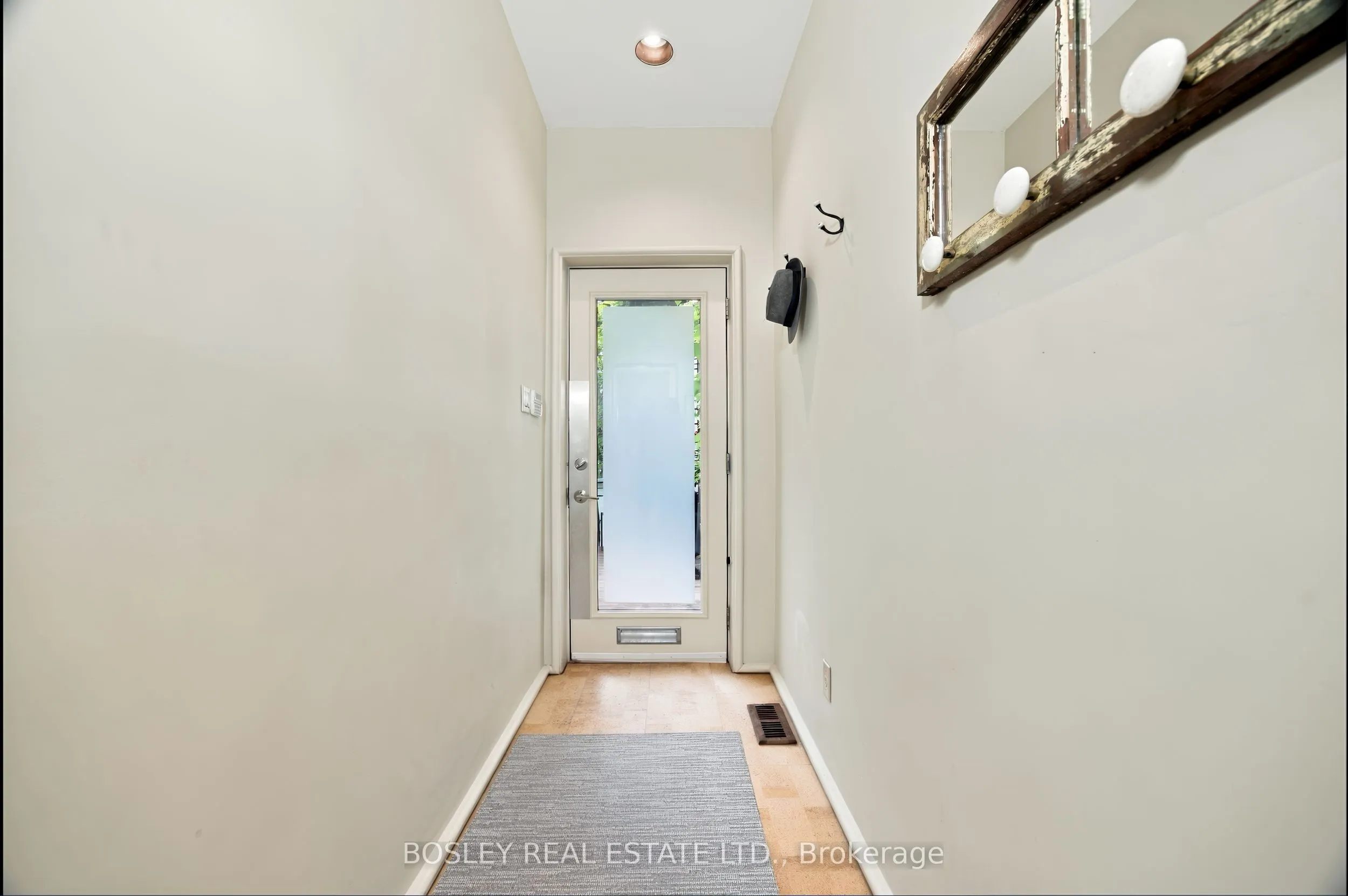 33A Henry Street