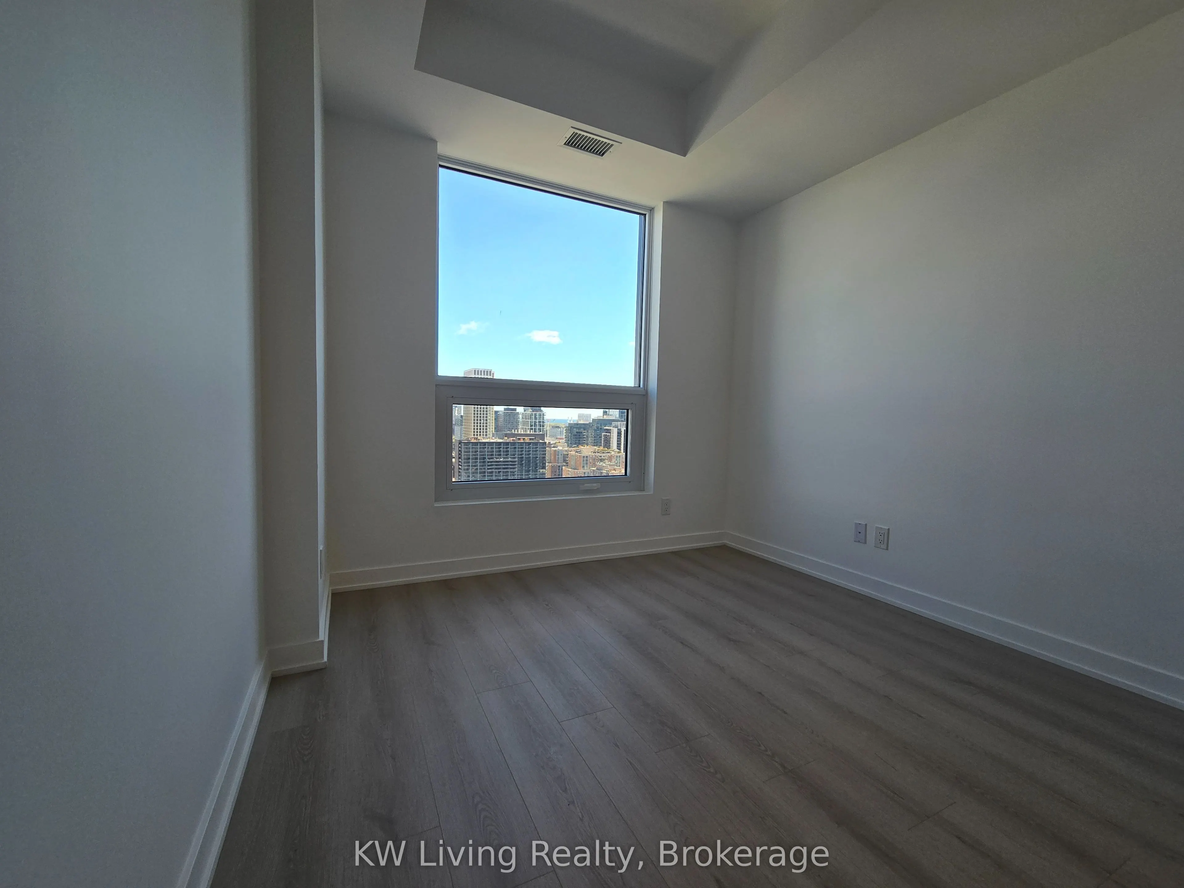 100 Queen Street E #2705