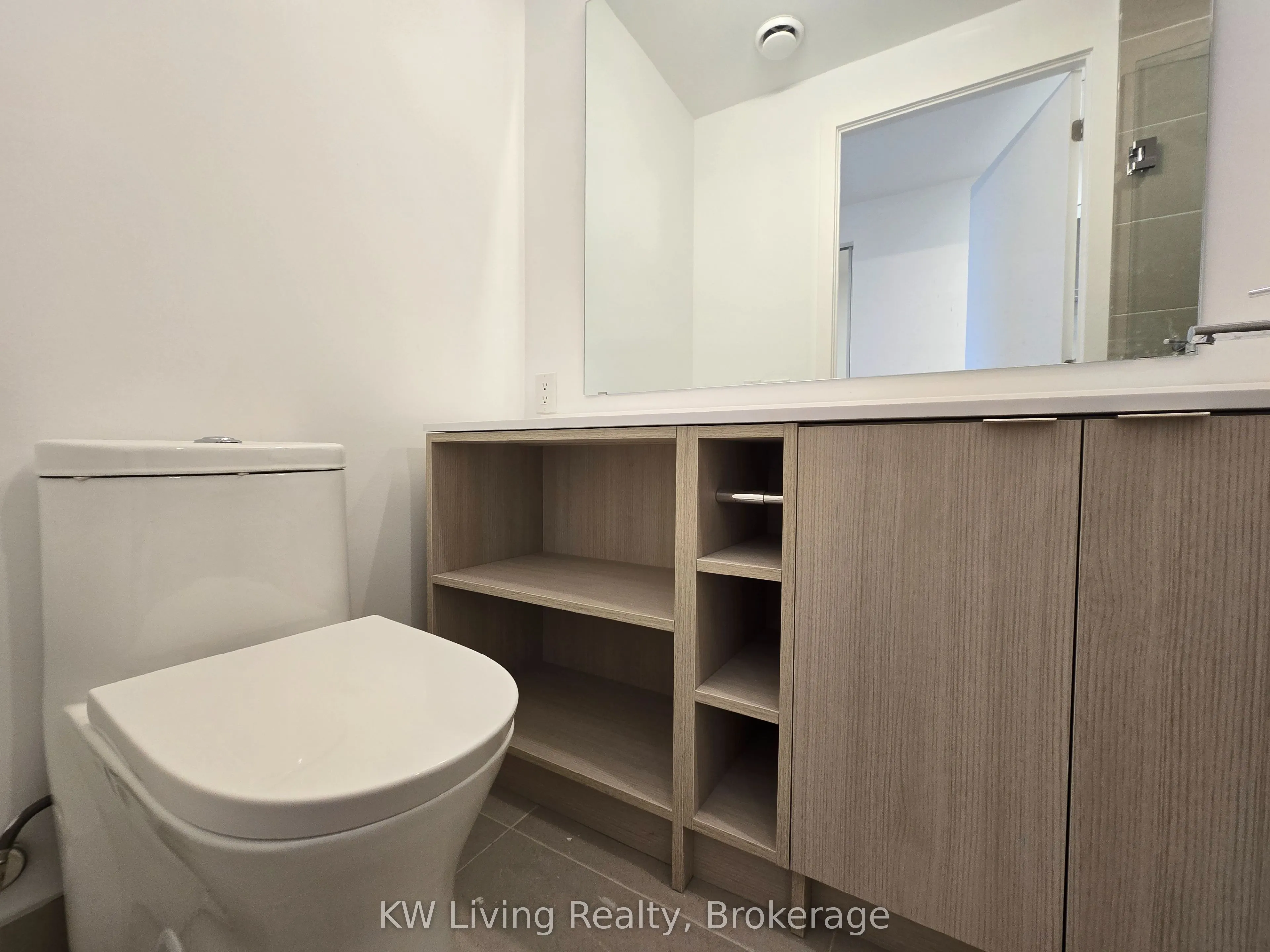 100 Queen Street E #2705