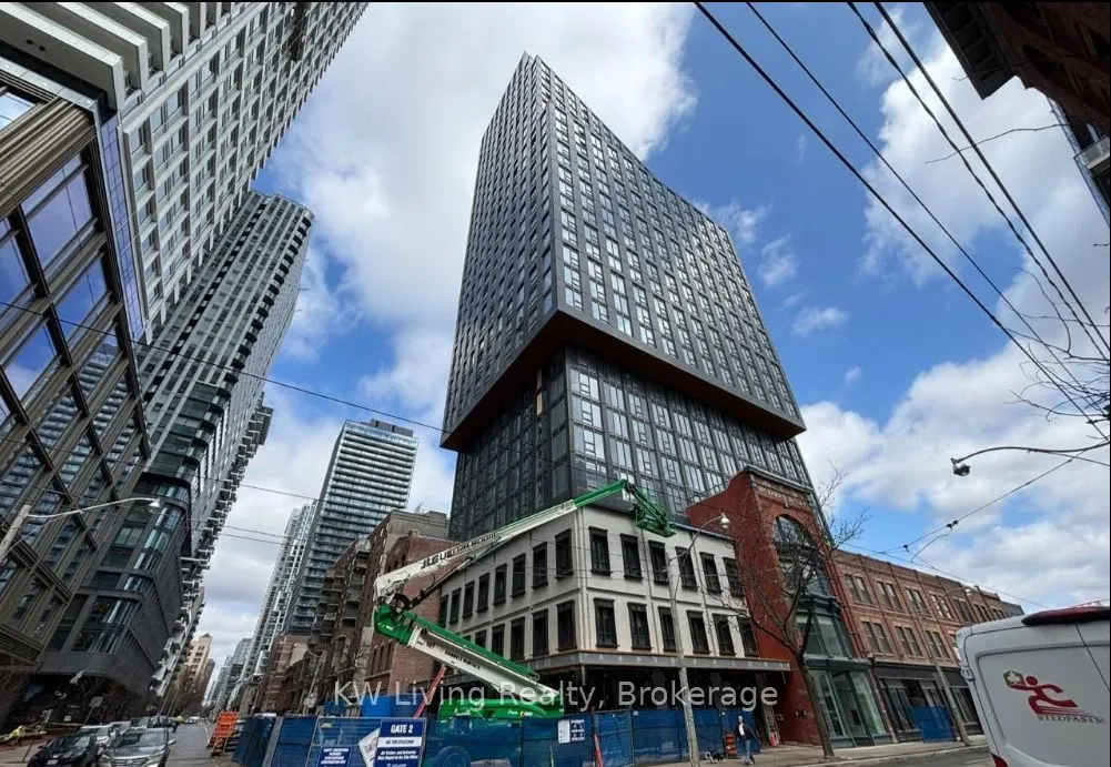 100 Queen Street E #2705