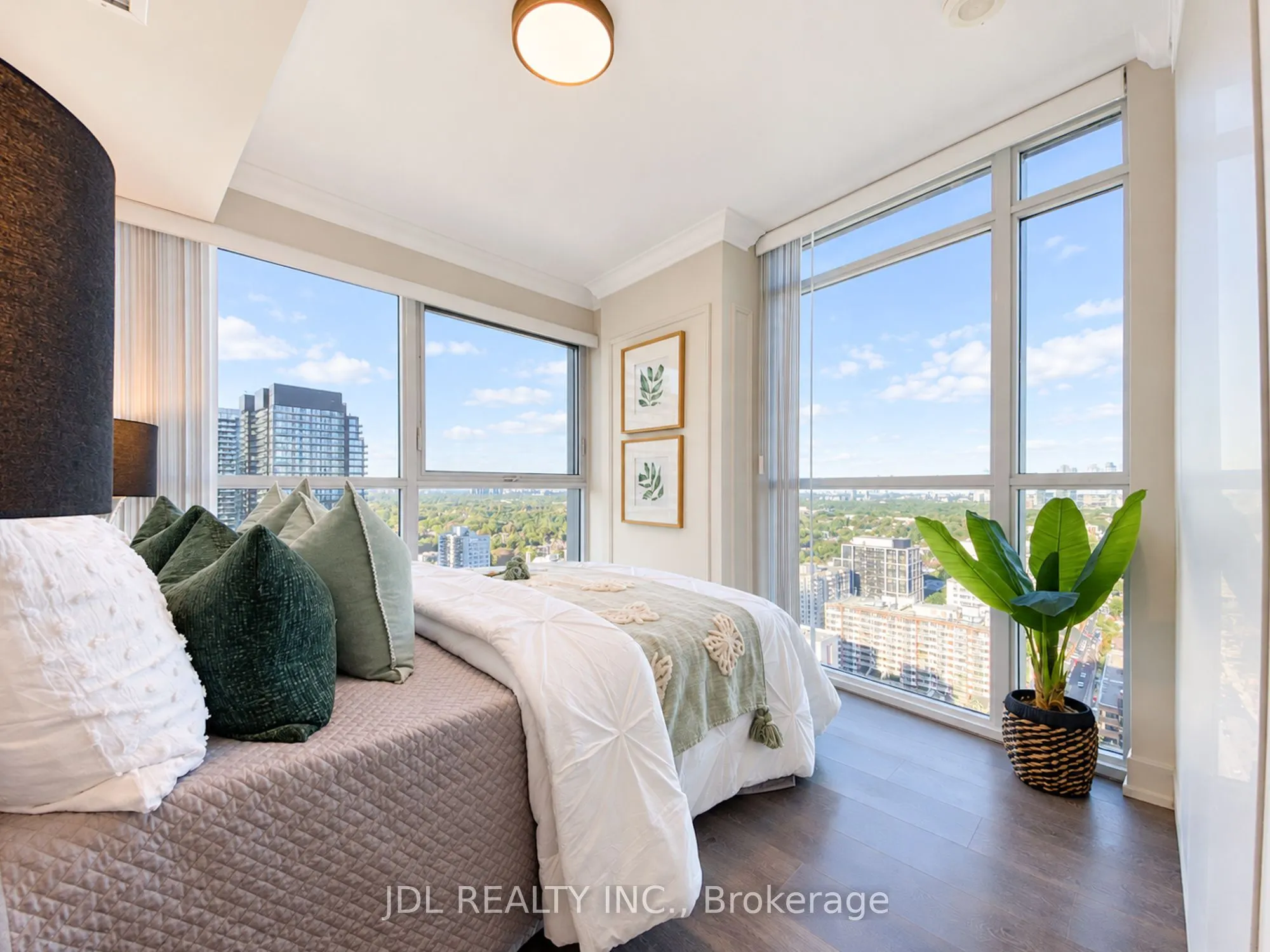125 Redpath Avenue #2801