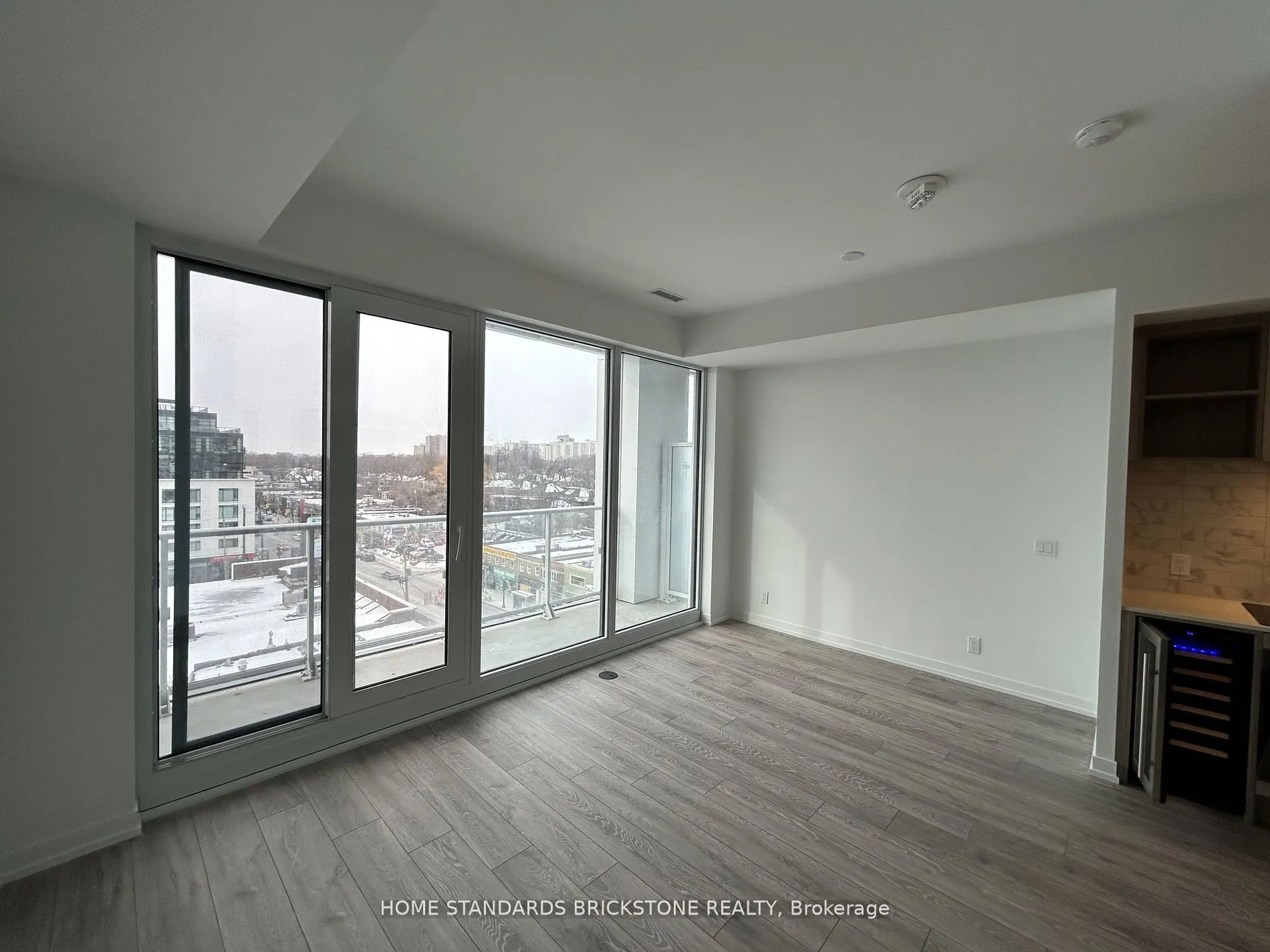 2020 Bathurst Street #715