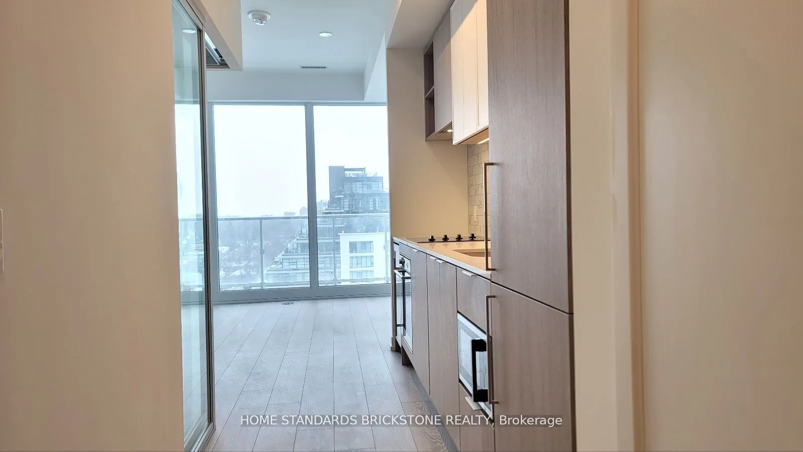 2020 Bathurst Street #715