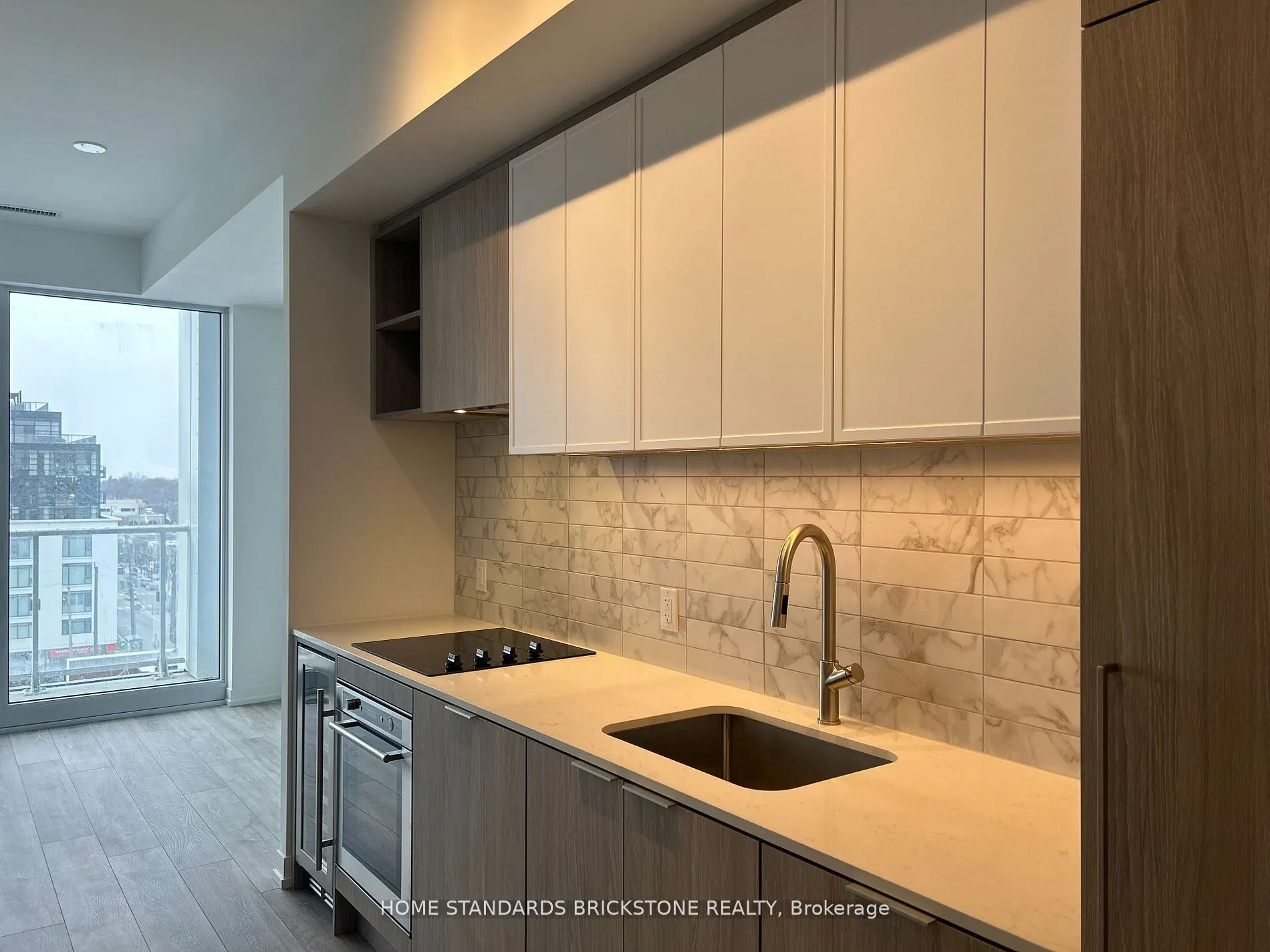 2020 Bathurst Street #715