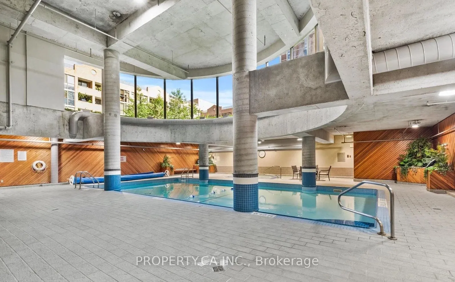 15 Maitland Place #1811