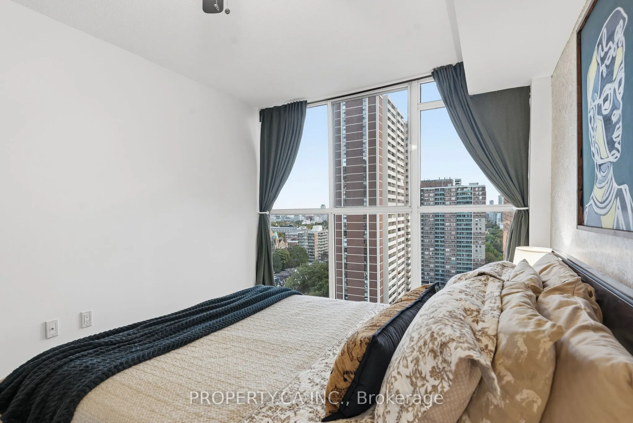 15 Maitland Place #1811