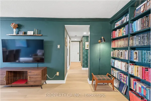 15 Maitland Place #1811