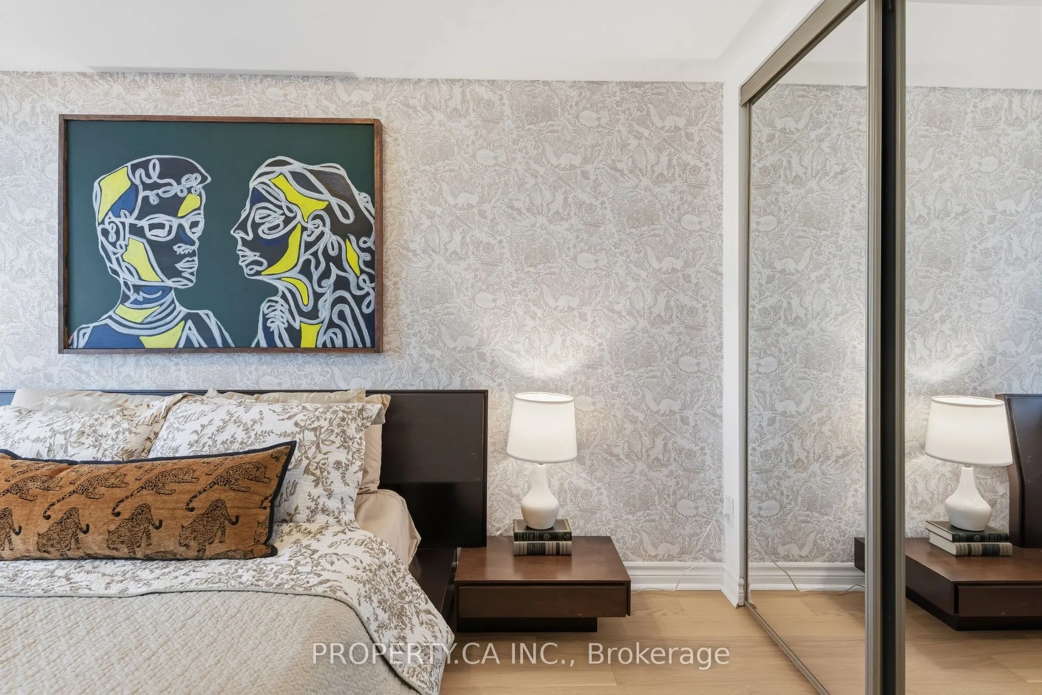 15 Maitland Place #1811