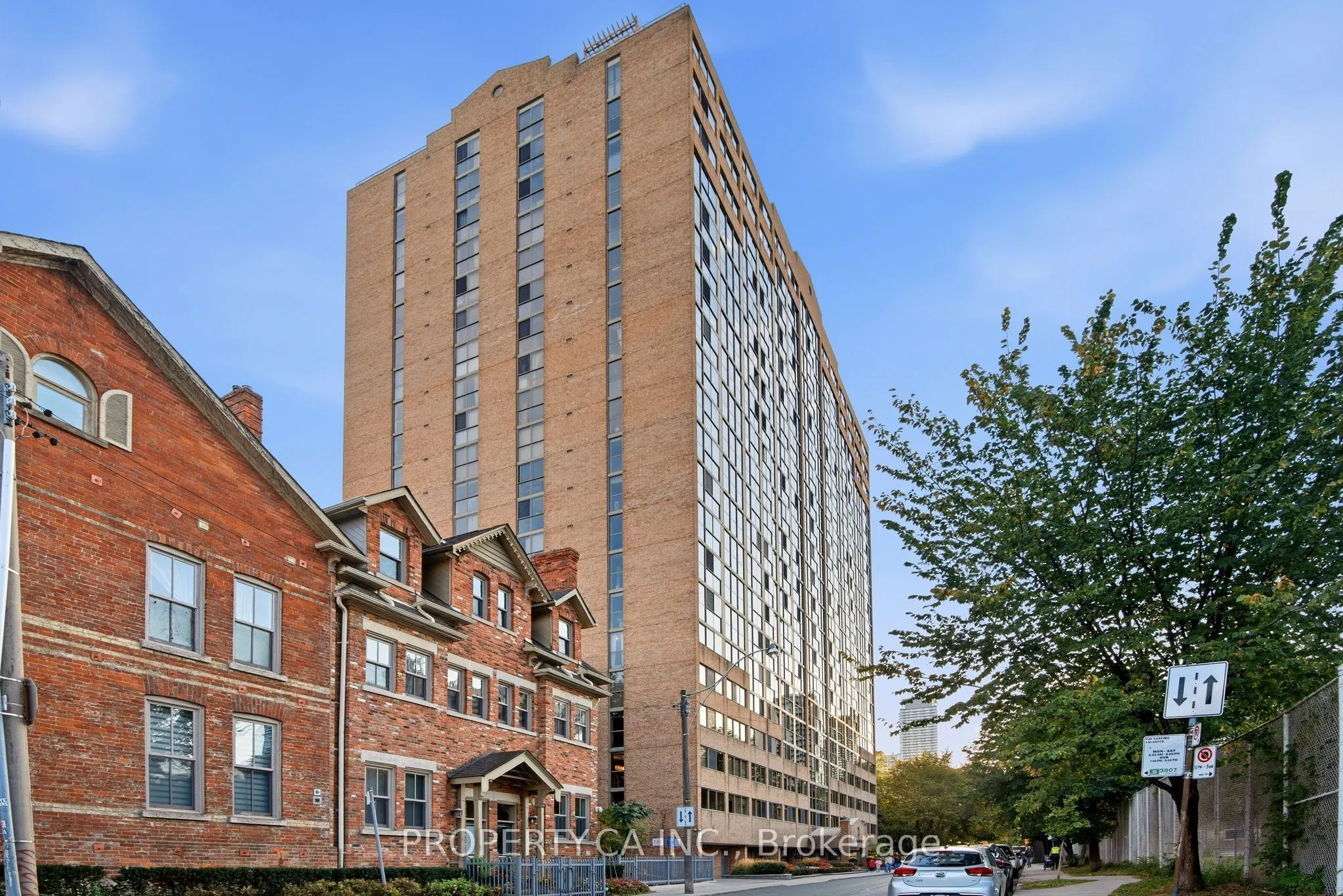 15 Maitland Place #1811
