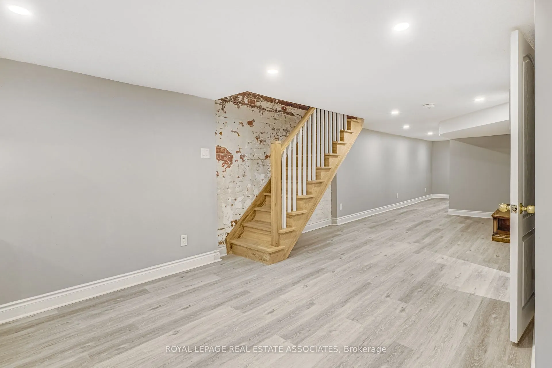274 Ossington Avenue #3