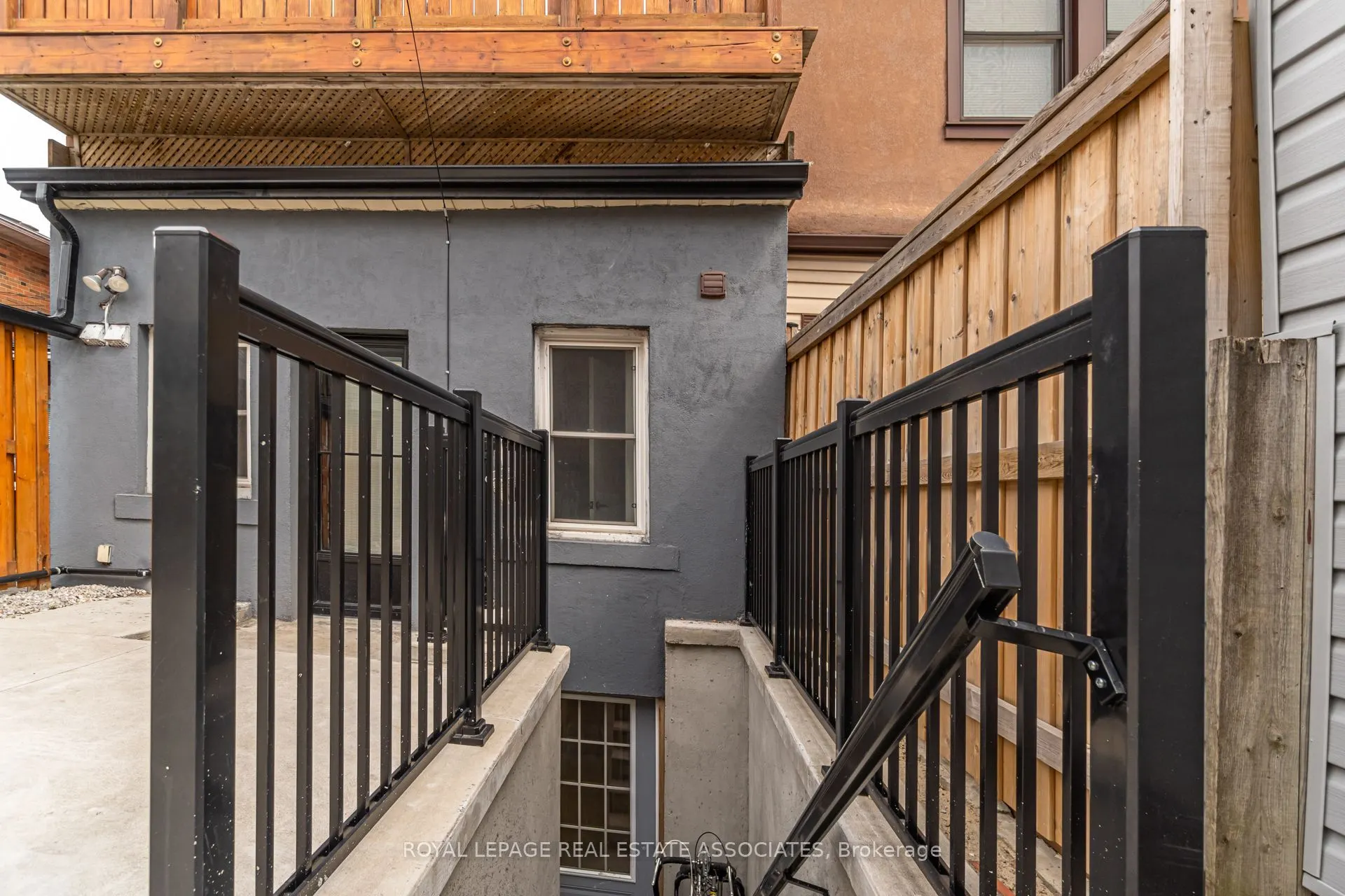 274 Ossington Avenue #3
