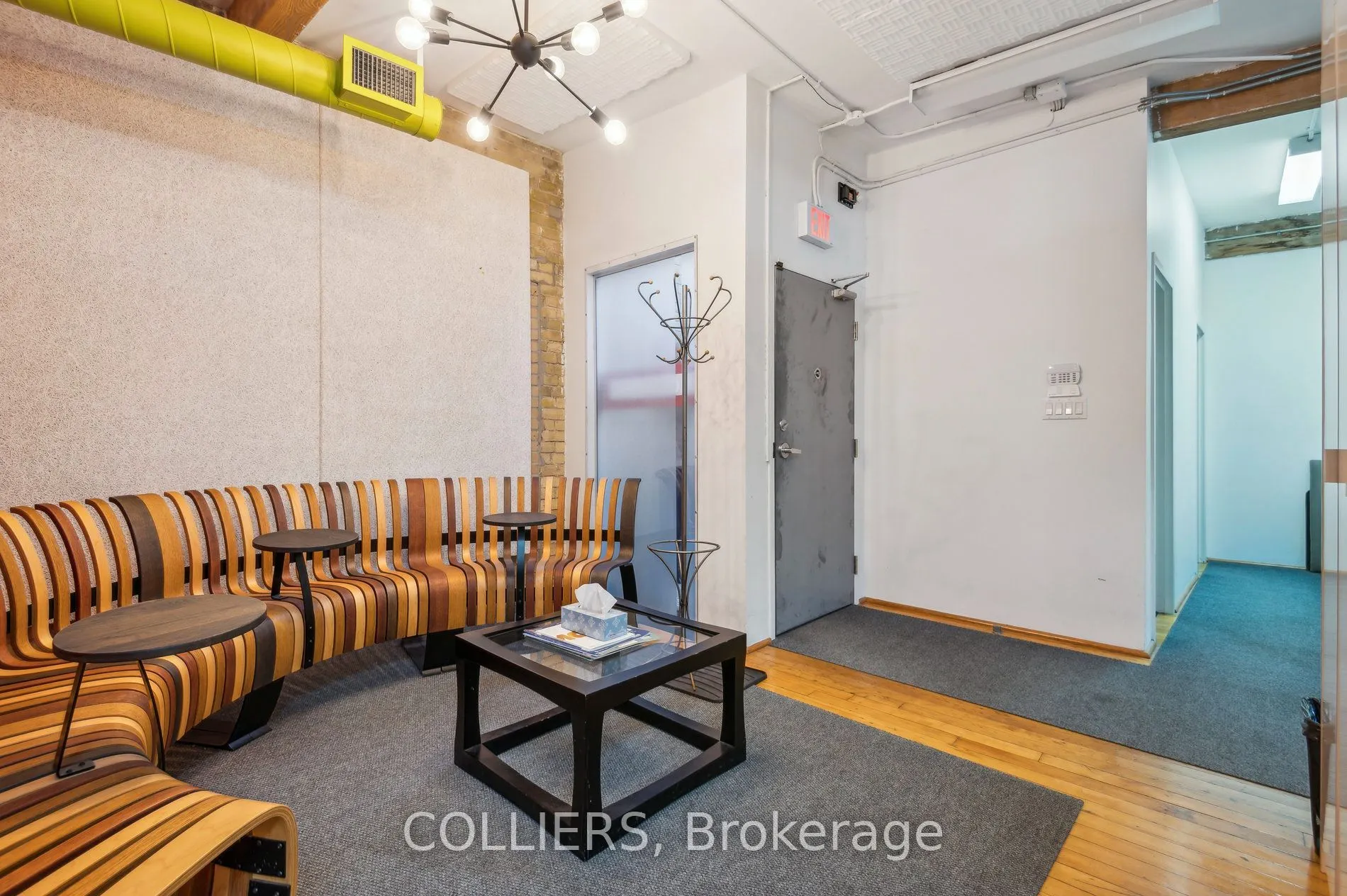 282 Richmond Street E