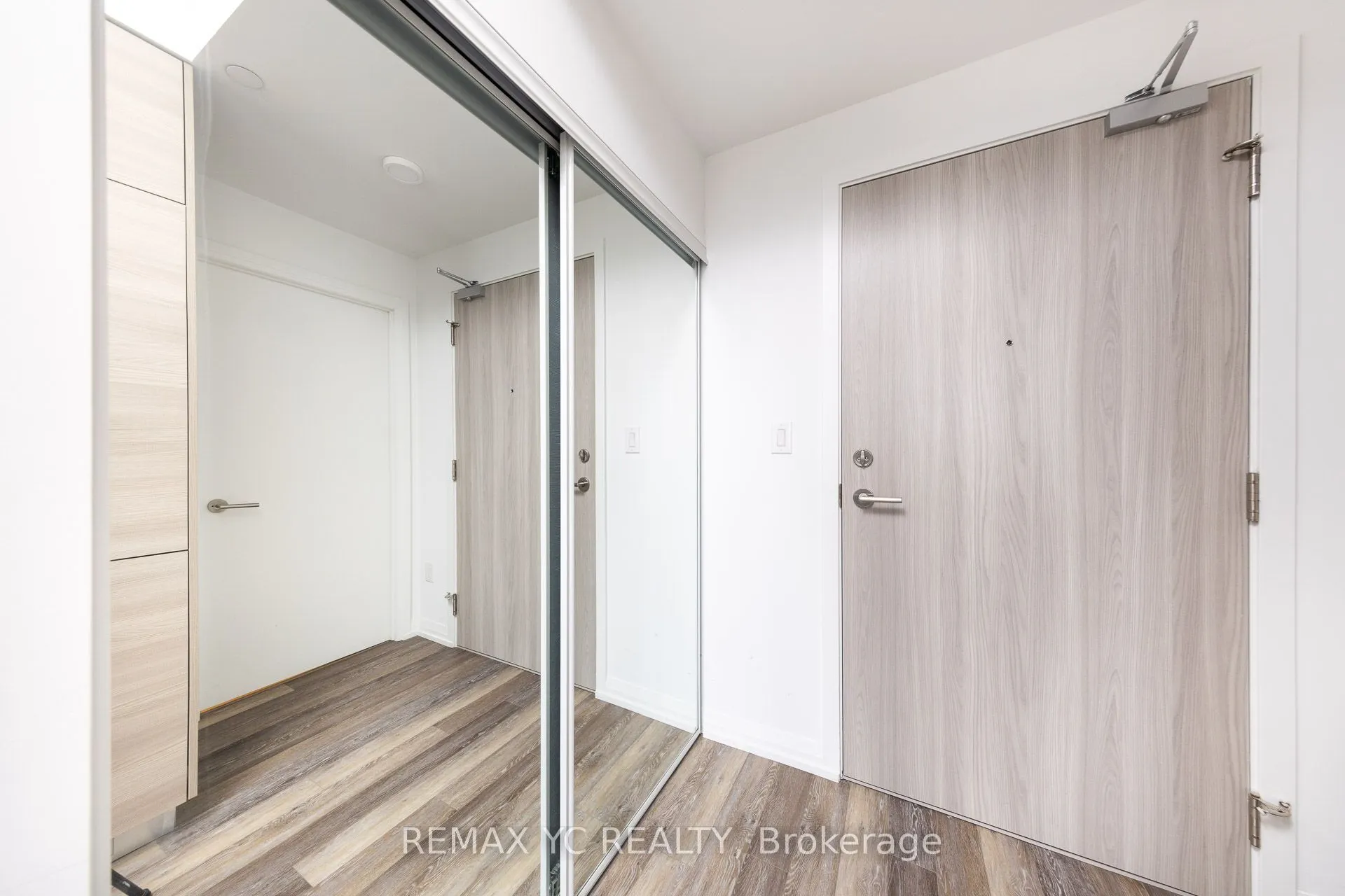 75 Canterbury Place #2110