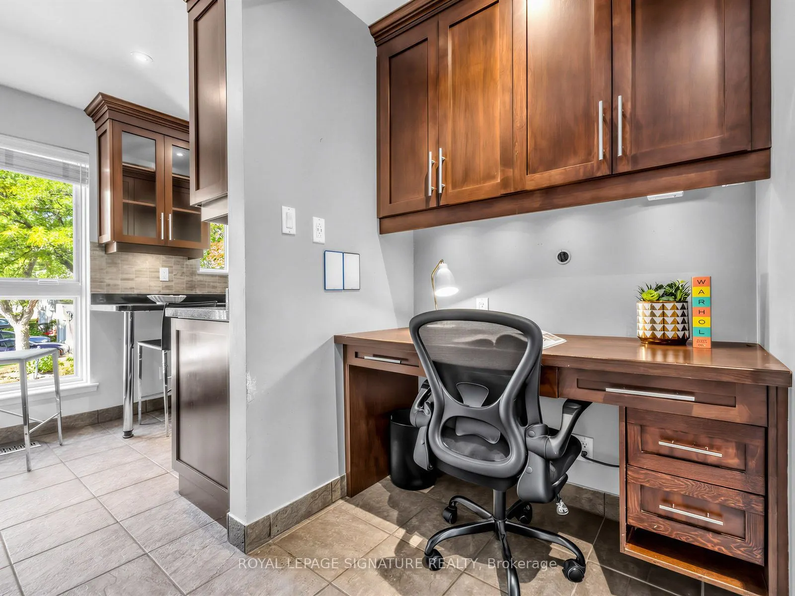 25 Proudbank Millway #49