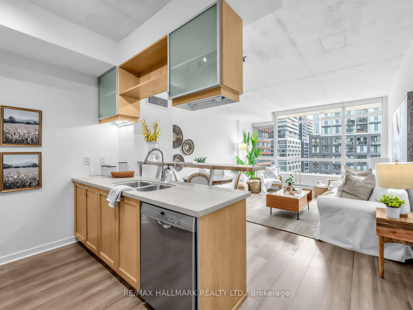 333 Adelaide Street E #728
