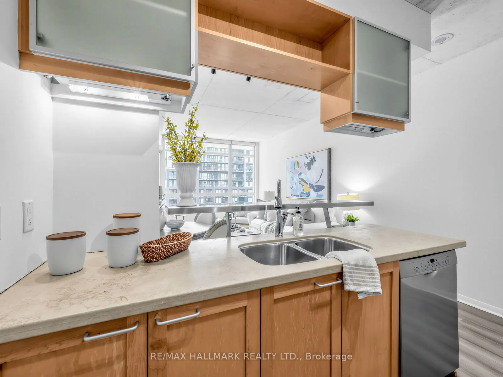 333 Adelaide Street E #728