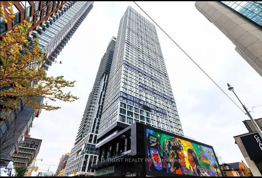 181 Dundas Street E #4109