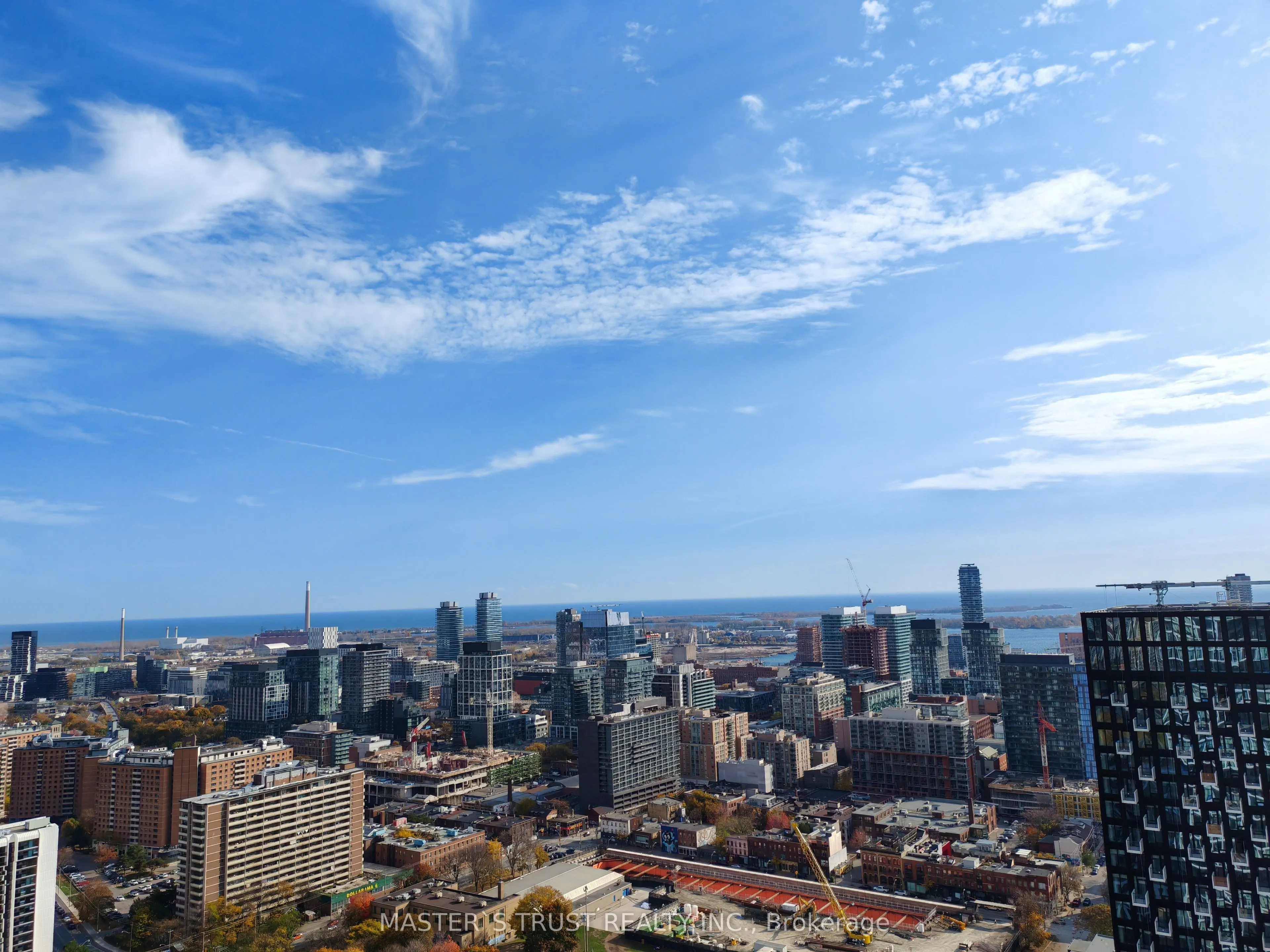 181 Dundas Street E #4109