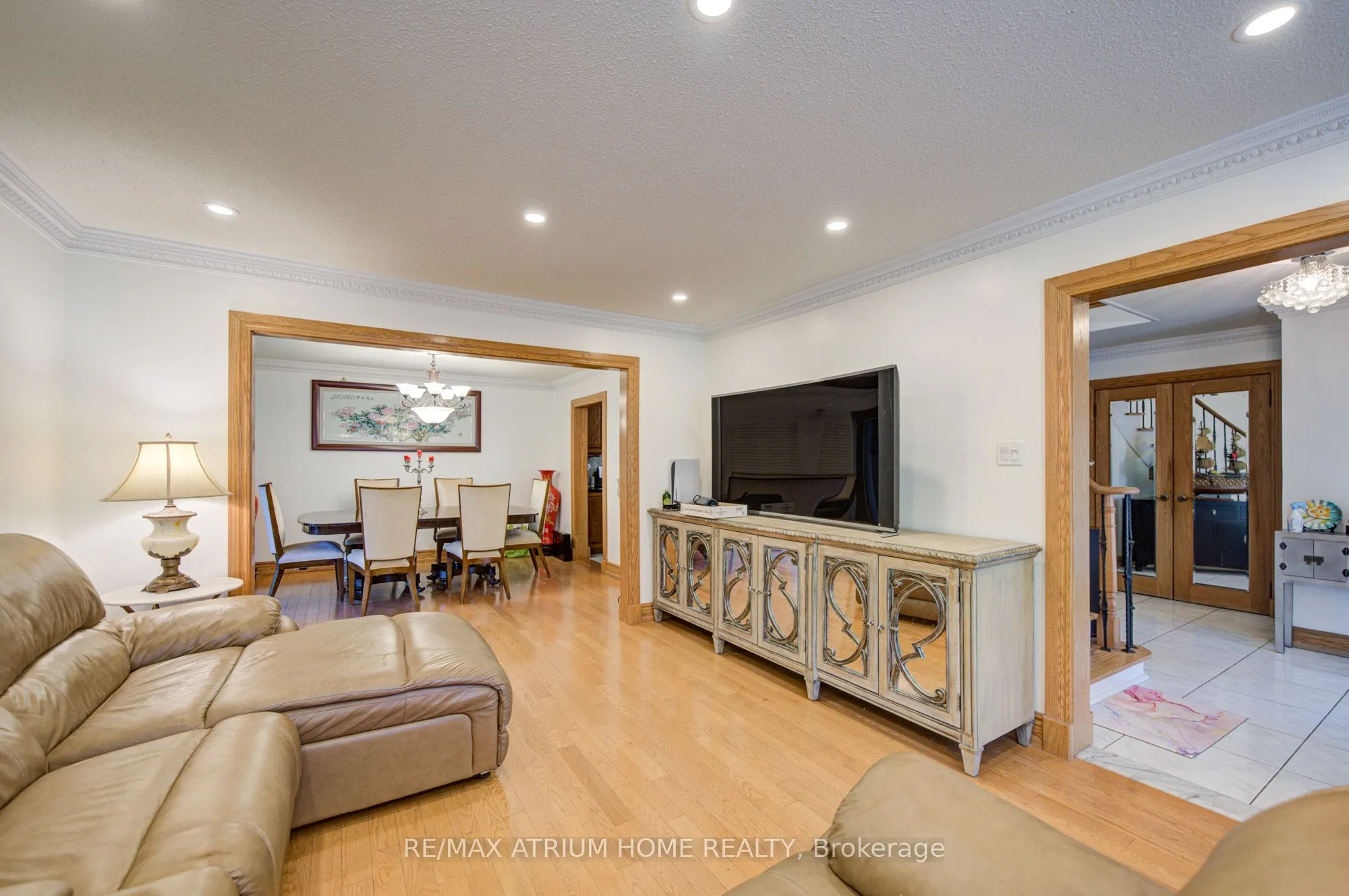 8 Patrick Boulevard