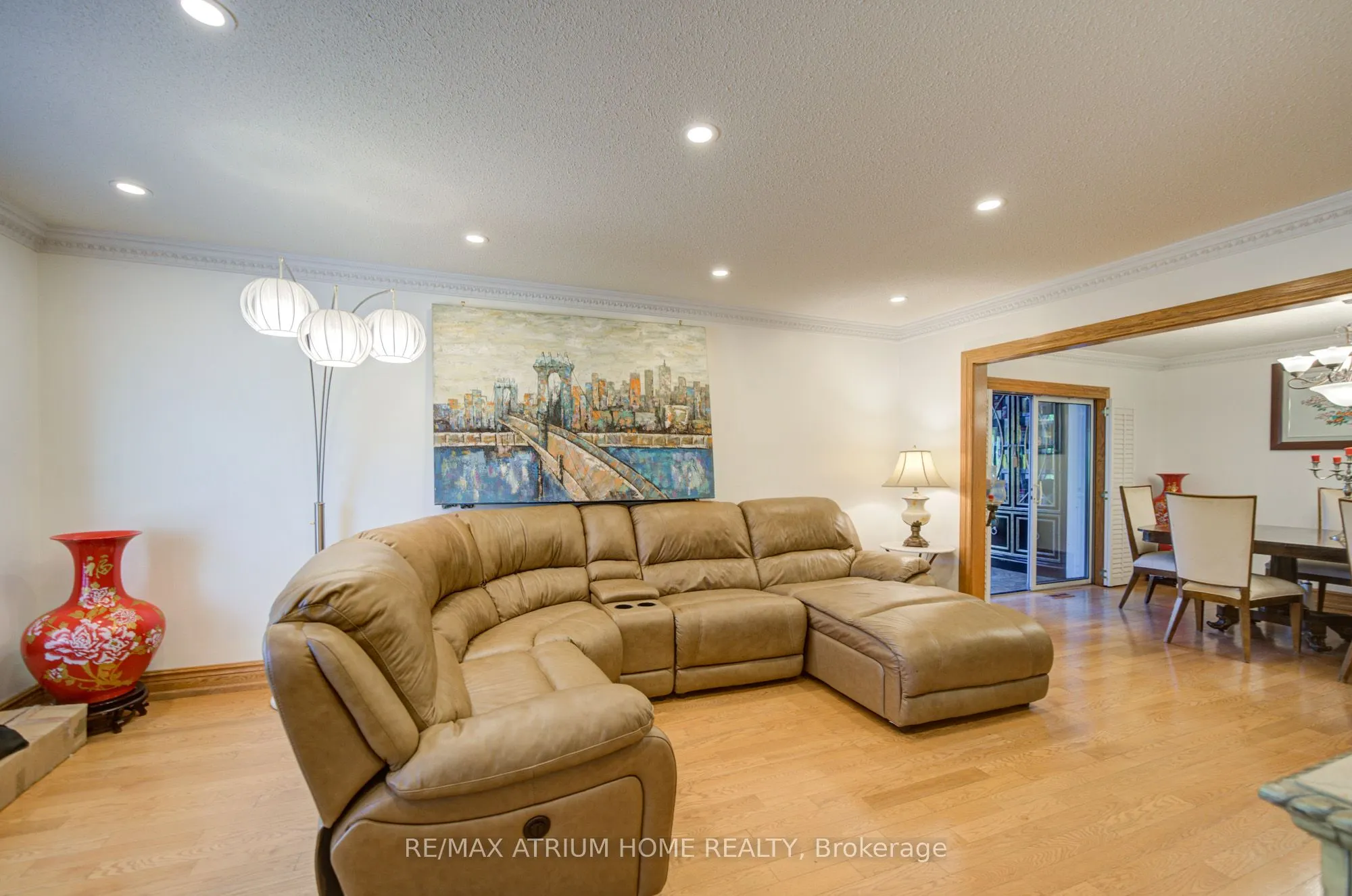 8 Patrick Boulevard