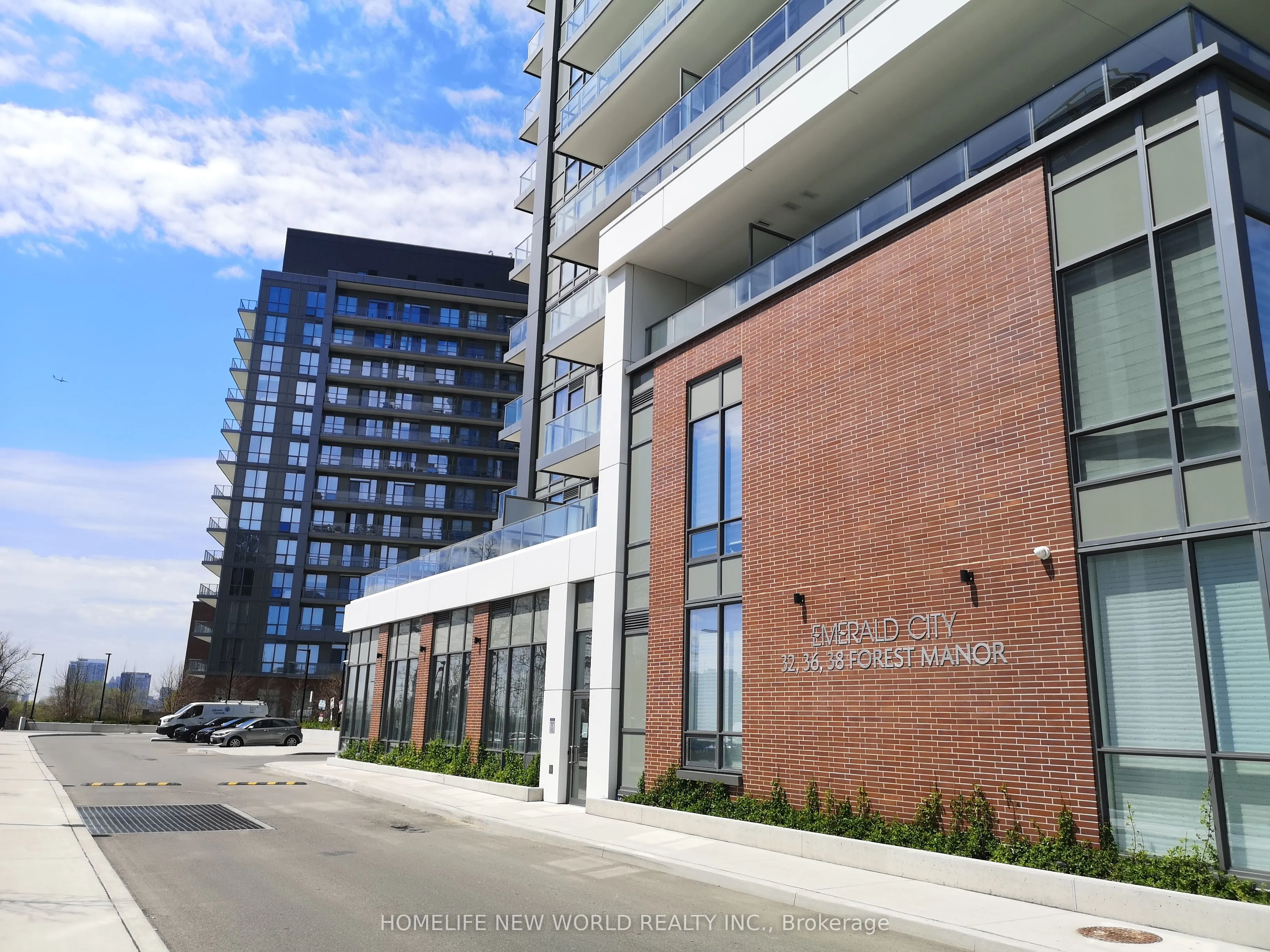 36 Forest Manor Road #105