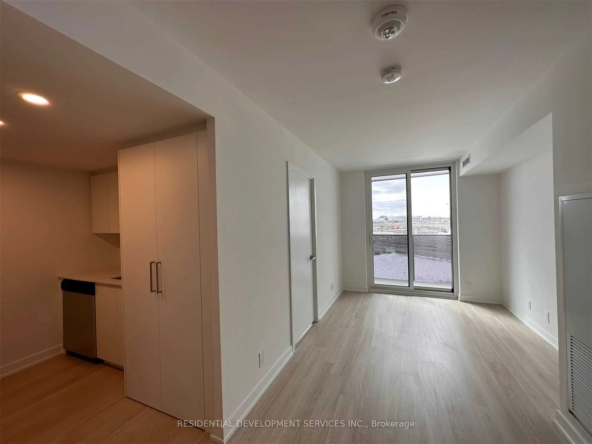30 Tretti Way #514