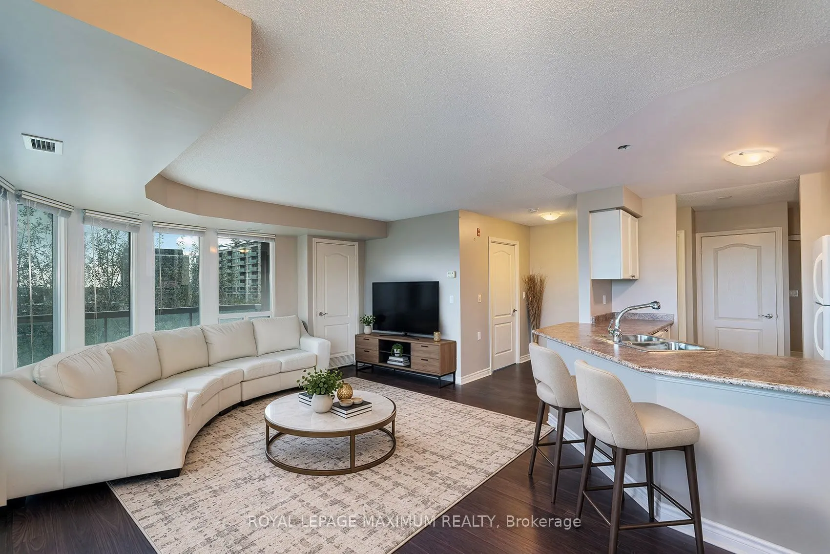 935 Sheppard Avenue W #505