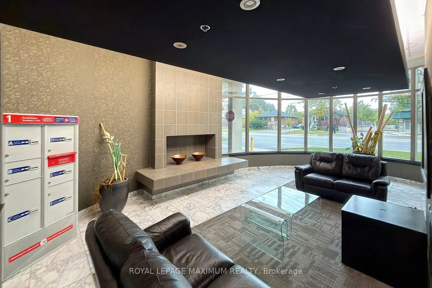 935 Sheppard Avenue W #505