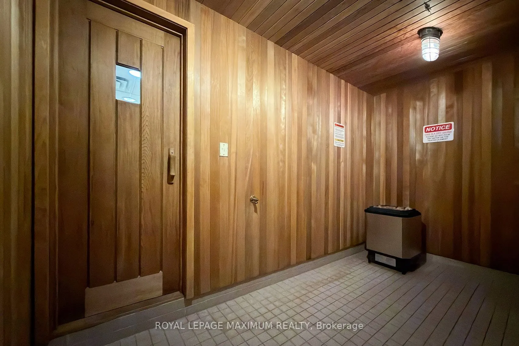 935 Sheppard Avenue W #505