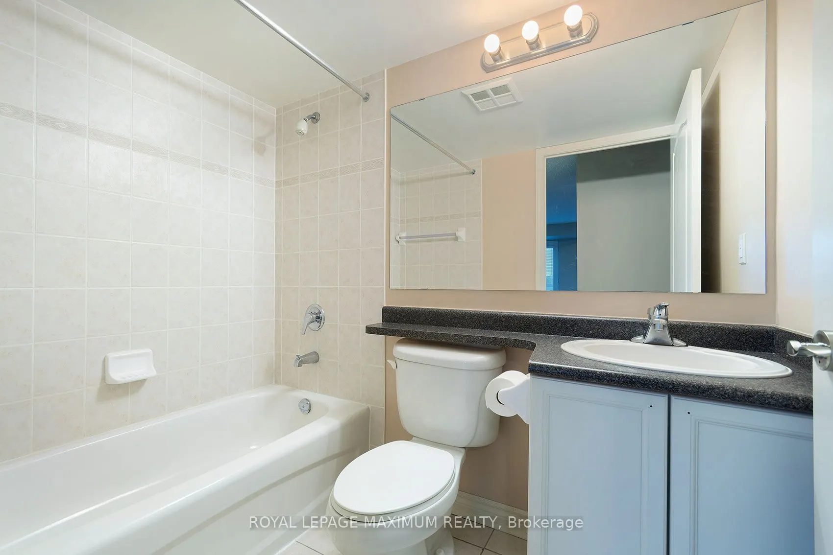 935 Sheppard Avenue W #505