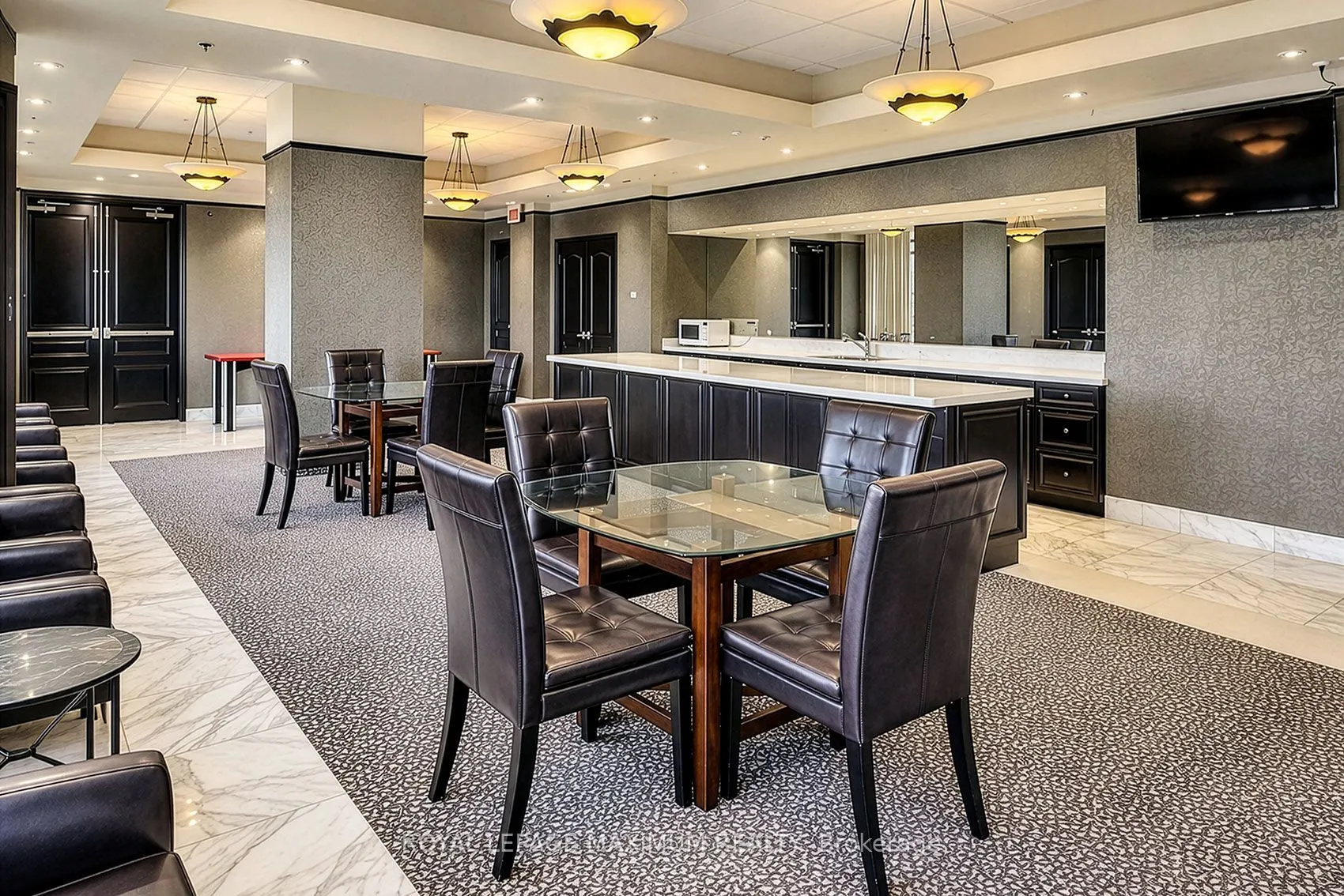 935 Sheppard Avenue W #505