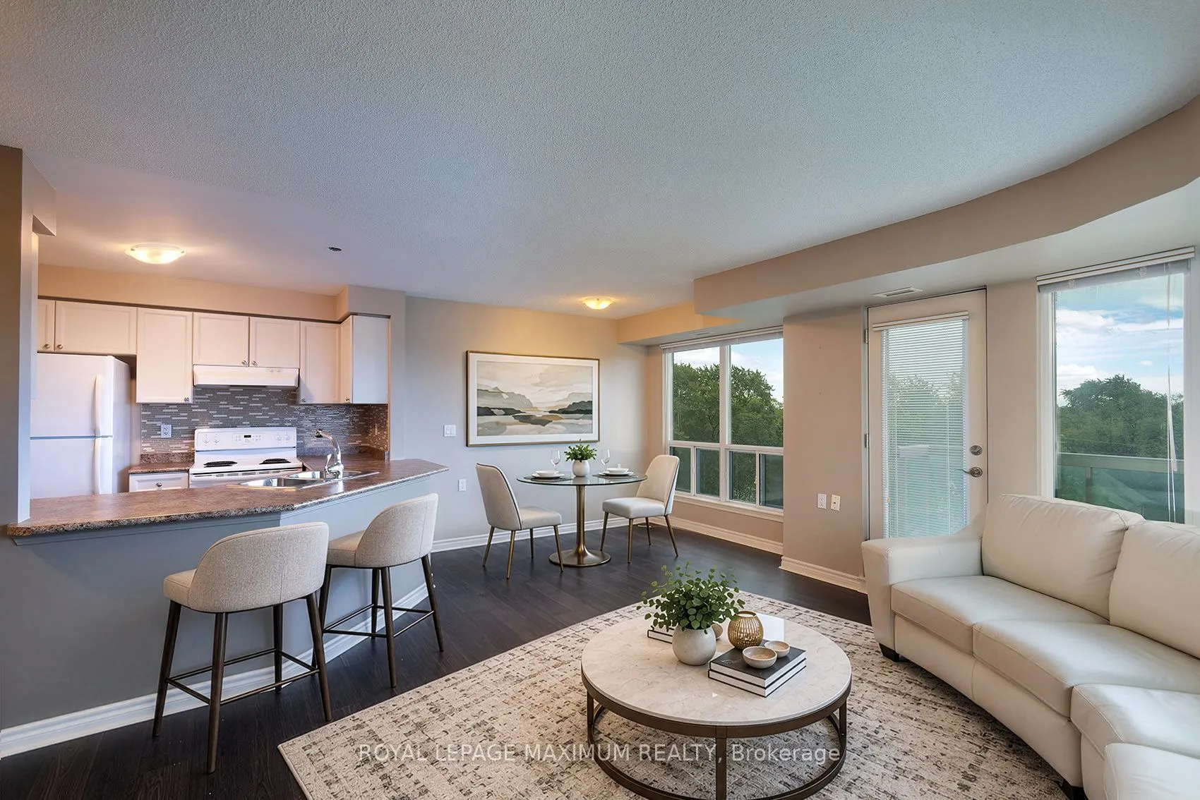 935 Sheppard Avenue W #505