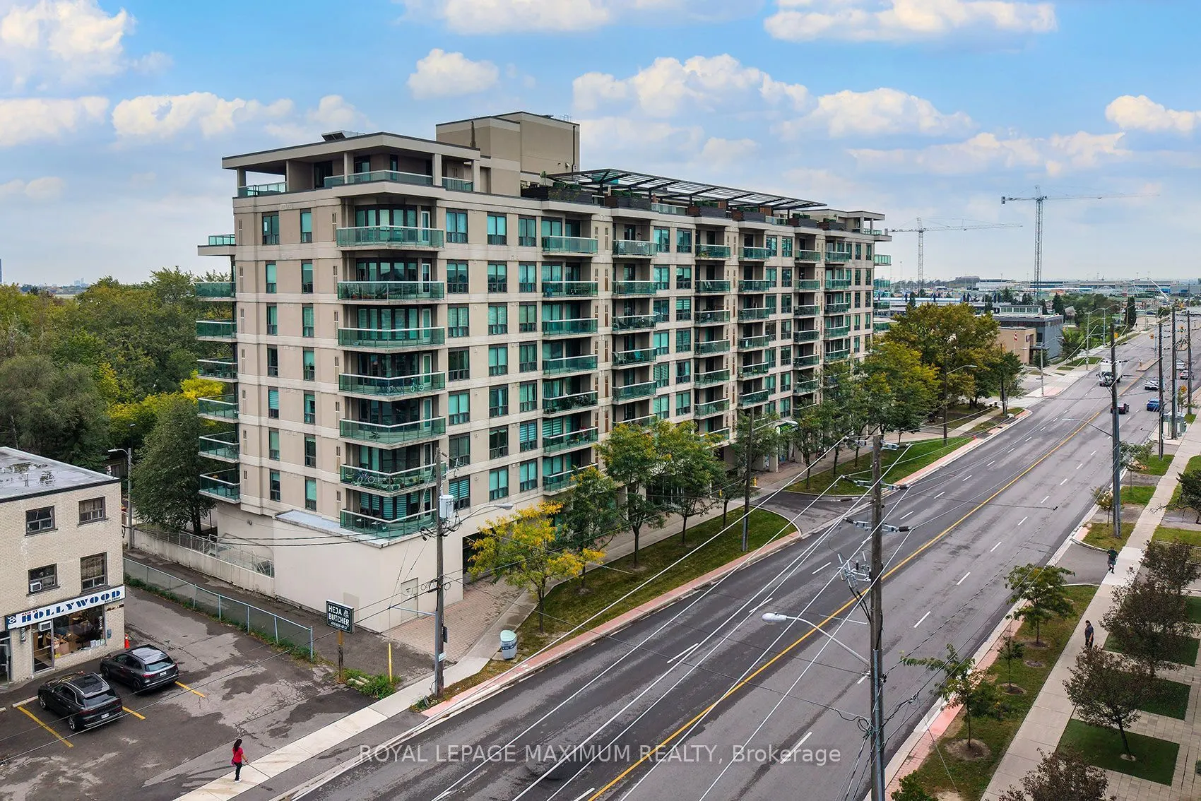 935 Sheppard Avenue W #505