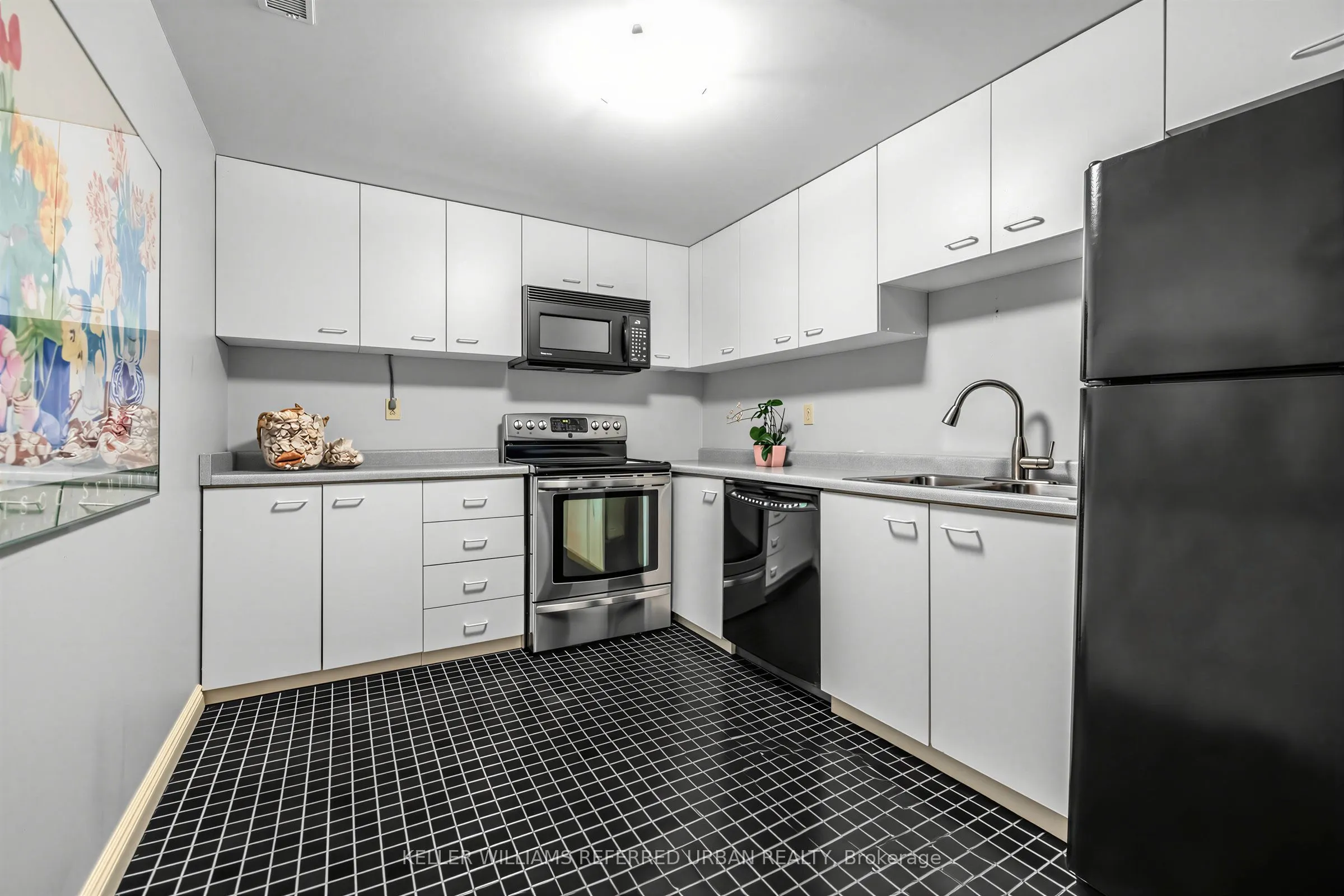 124 Abbeywood Trail