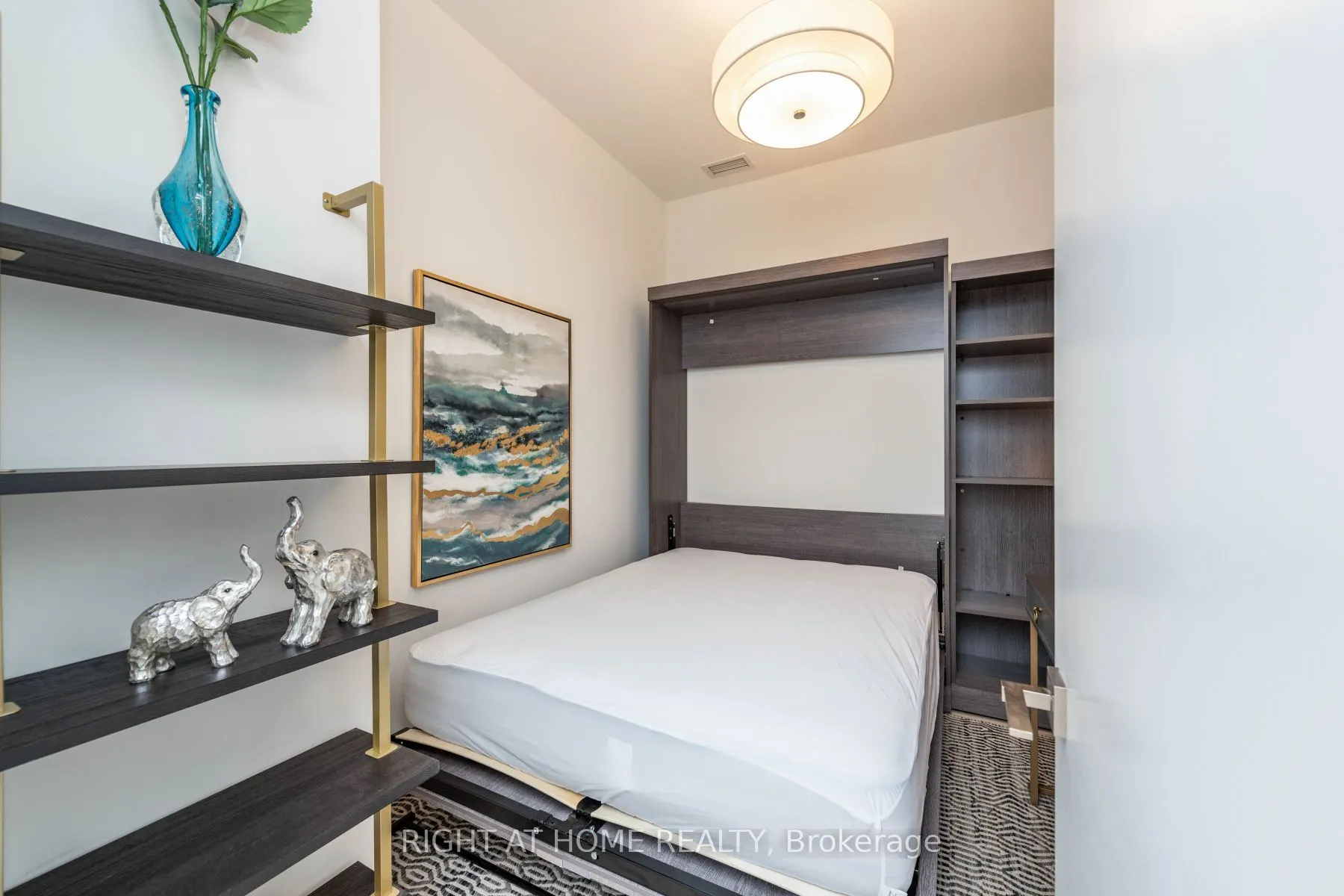 30 Ordnance Street #PH2907