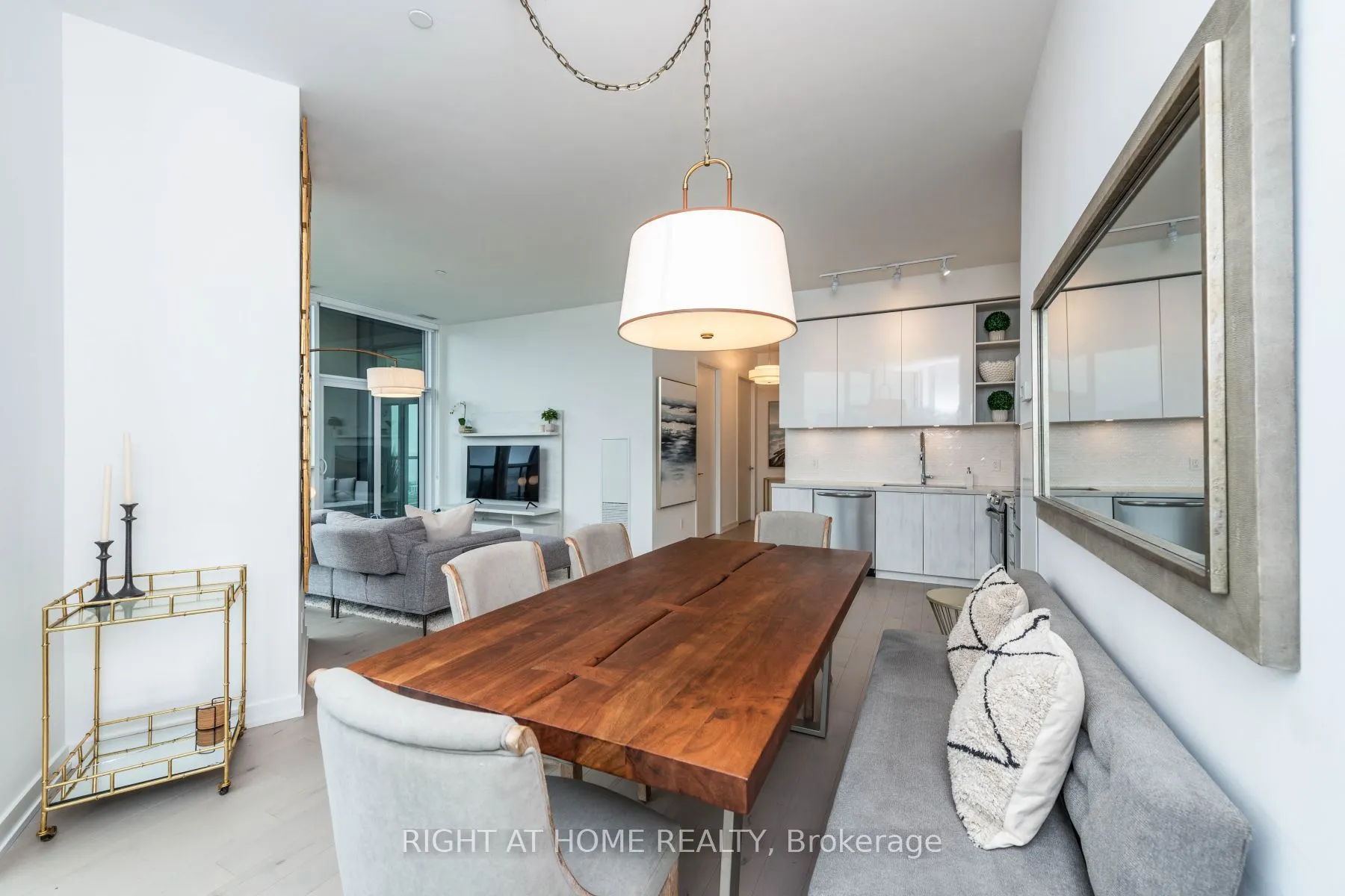 30 Ordnance Street #PH2907