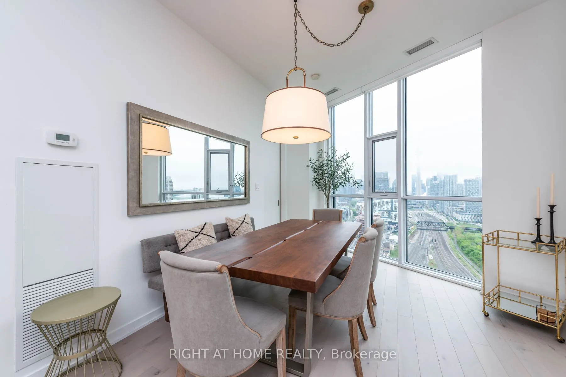 30 Ordnance Street #PH2907