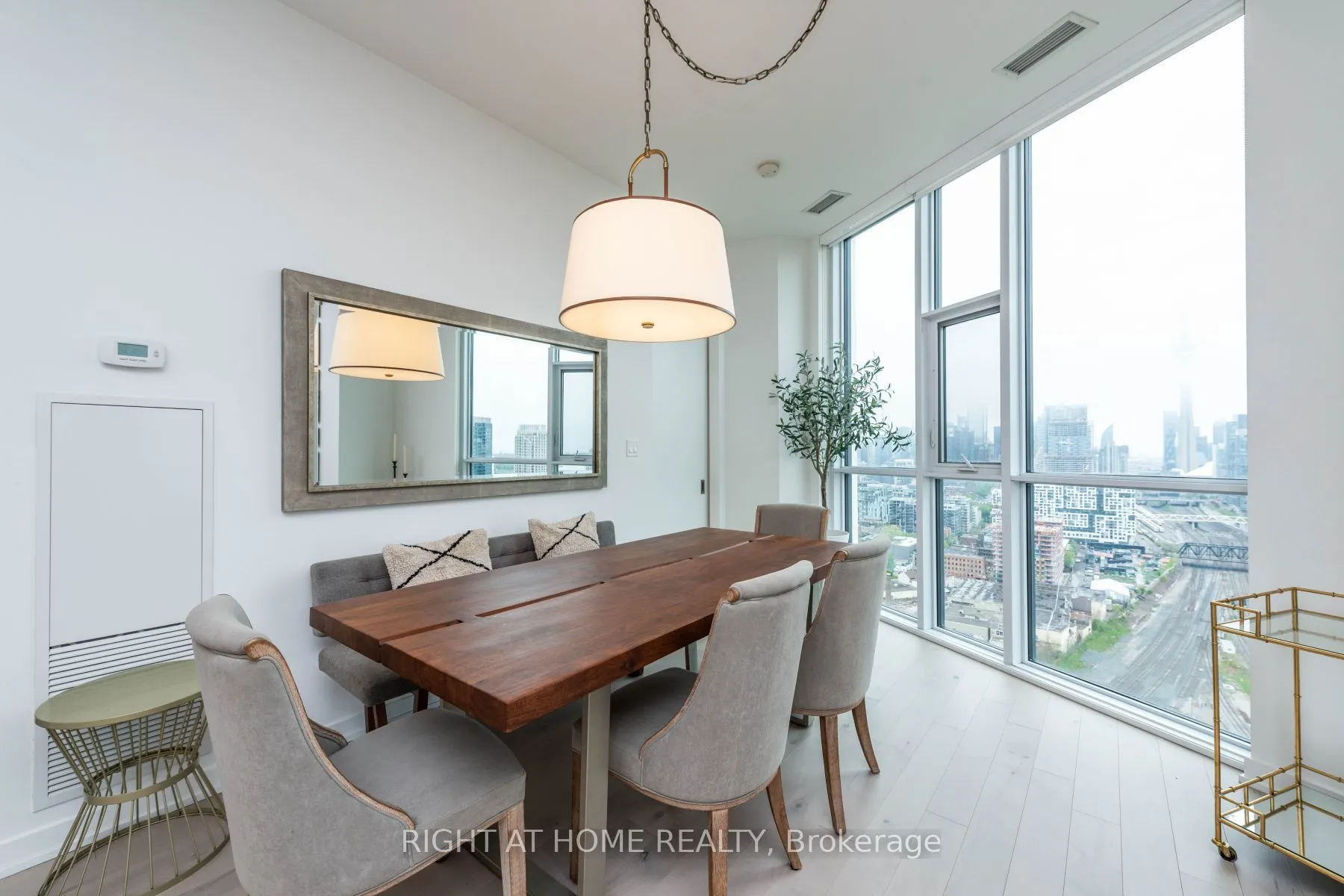 30 Ordnance Street #PH2907