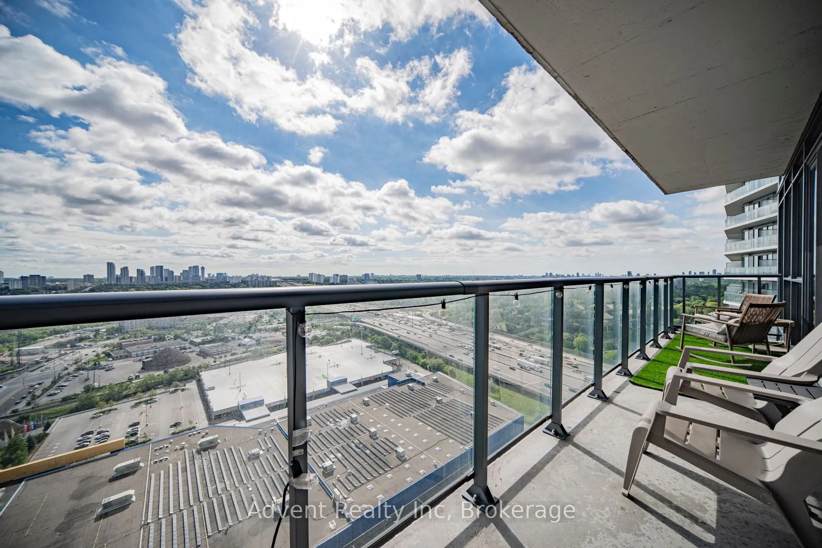 121 Mcmahon Drive #3008
