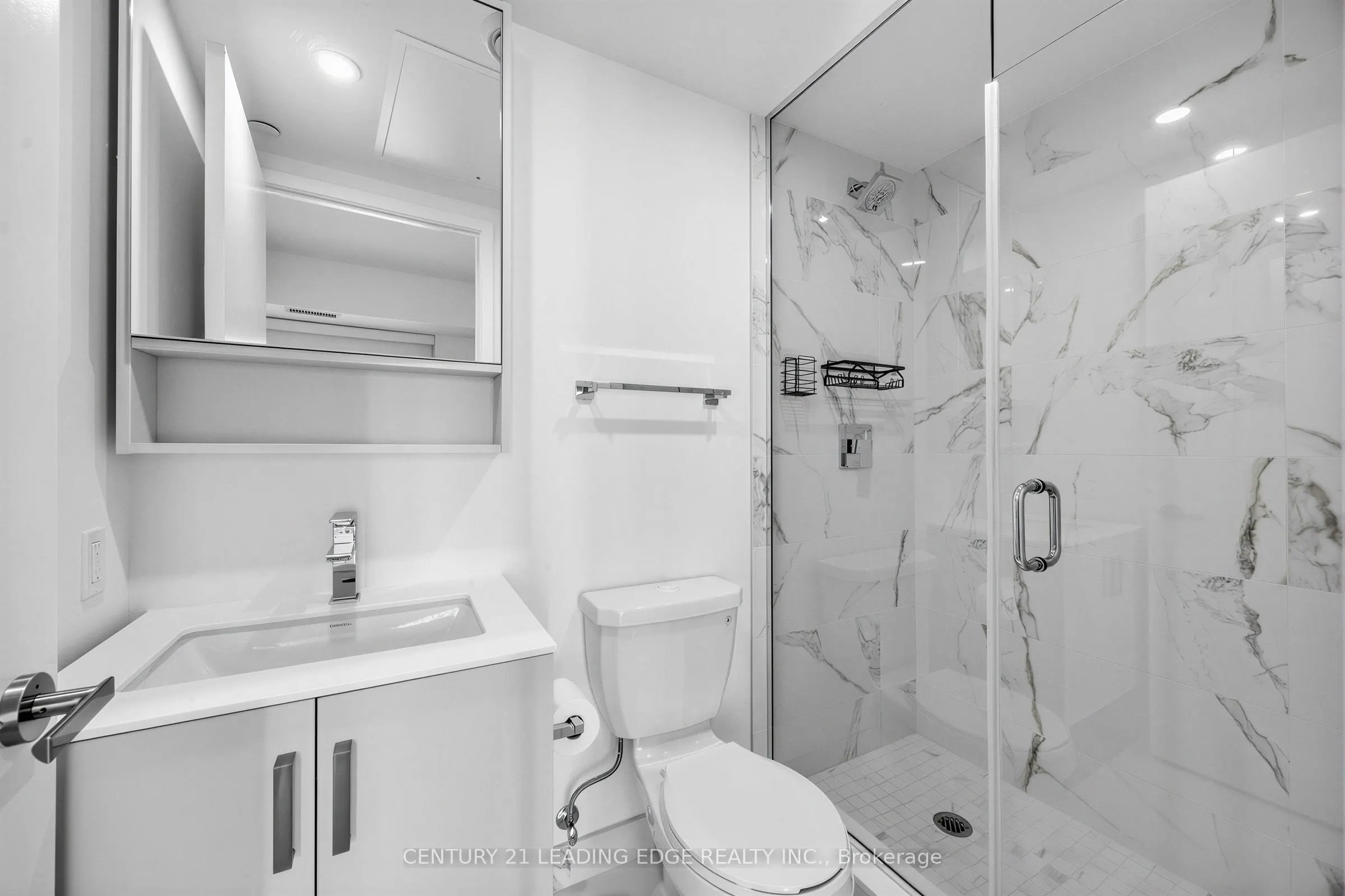 88 Queen Street E #1602