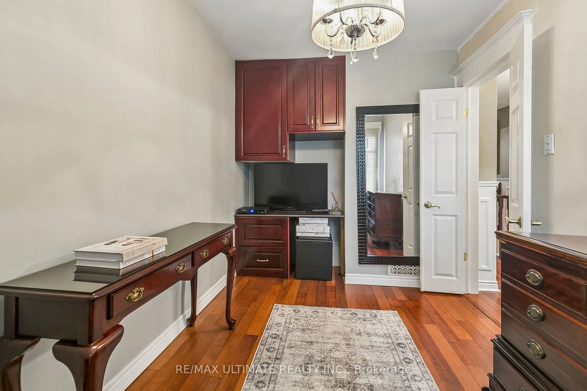 28 Mechanic Avenue