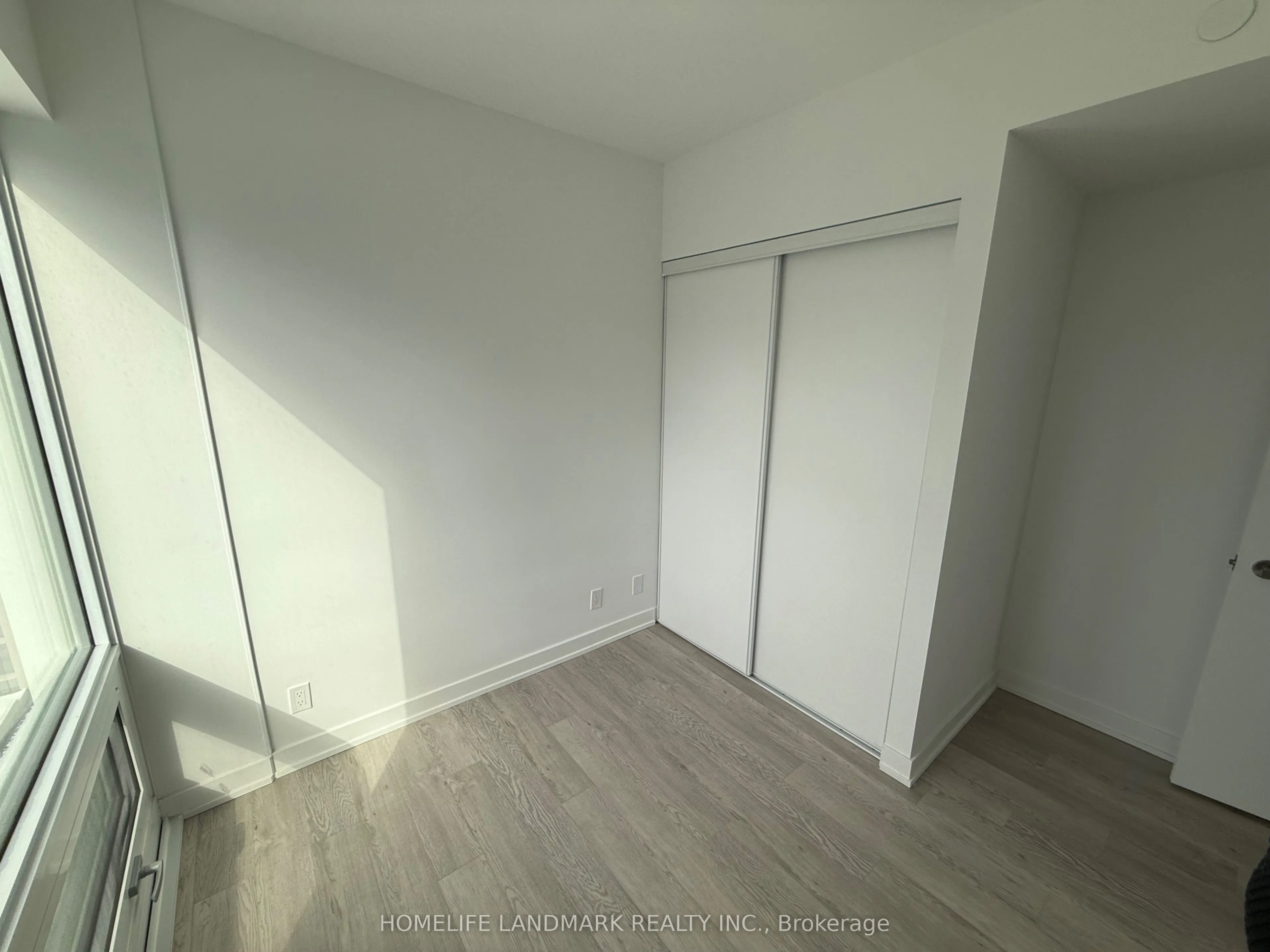 88 Queen Street E #2310