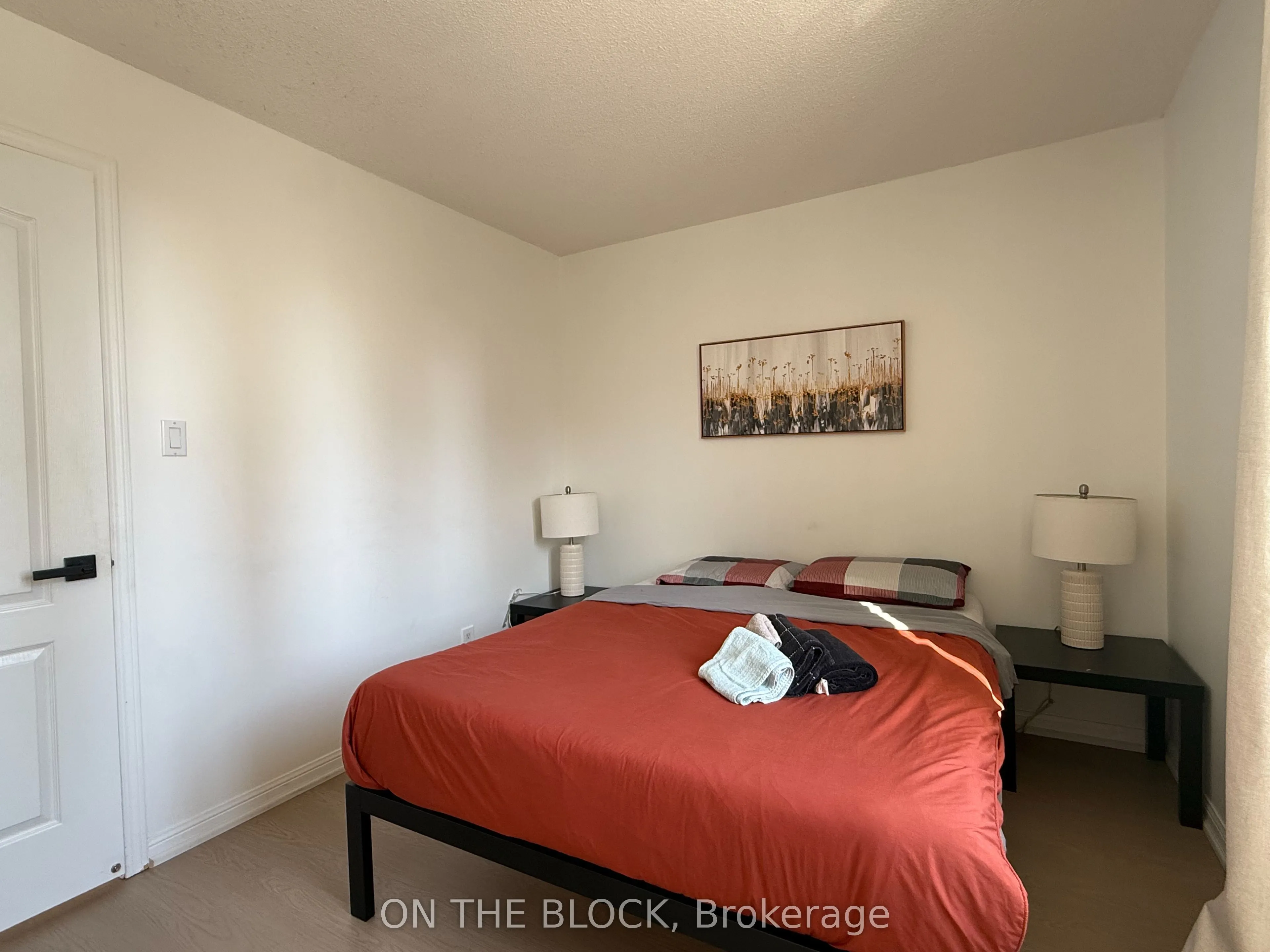 28 Douro Street #223