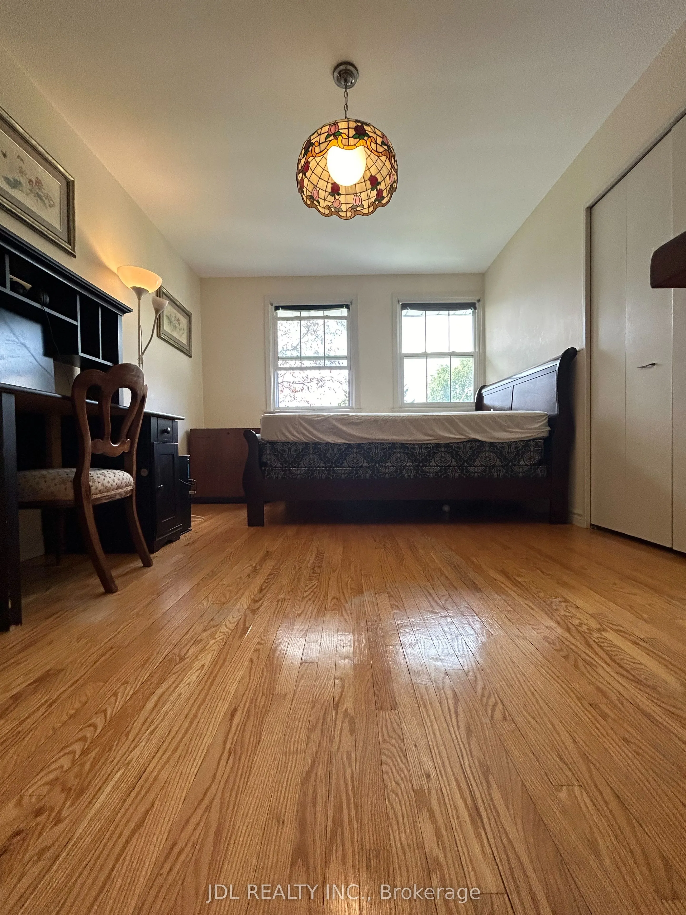 3 Butterfield Dr Drive #Large Bedroom B 2nd Floor
