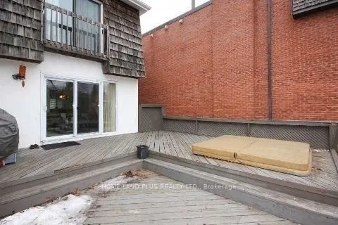 55 Marmot Street
