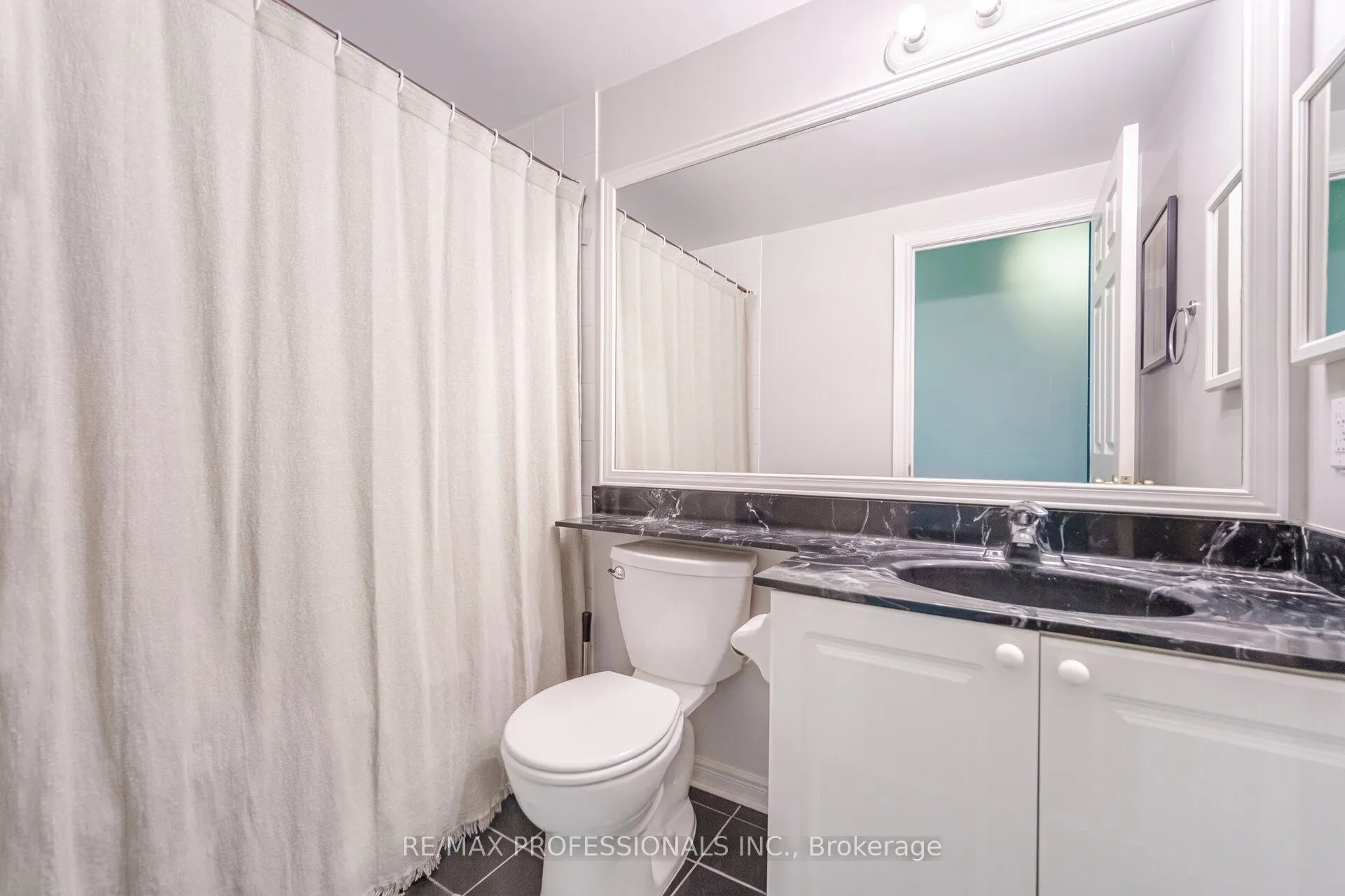 32 Stadium Road #362