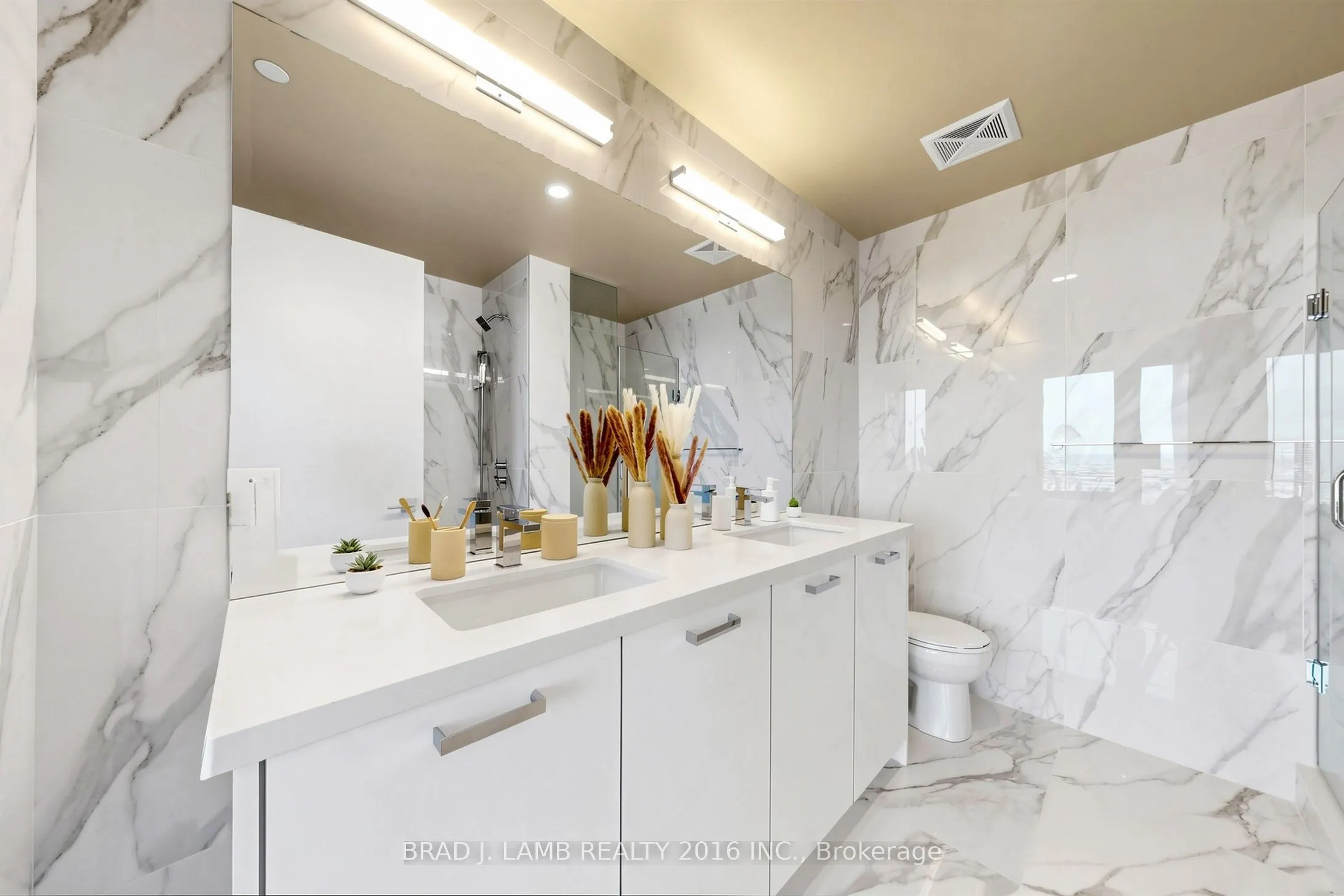 284 King Street E #3001