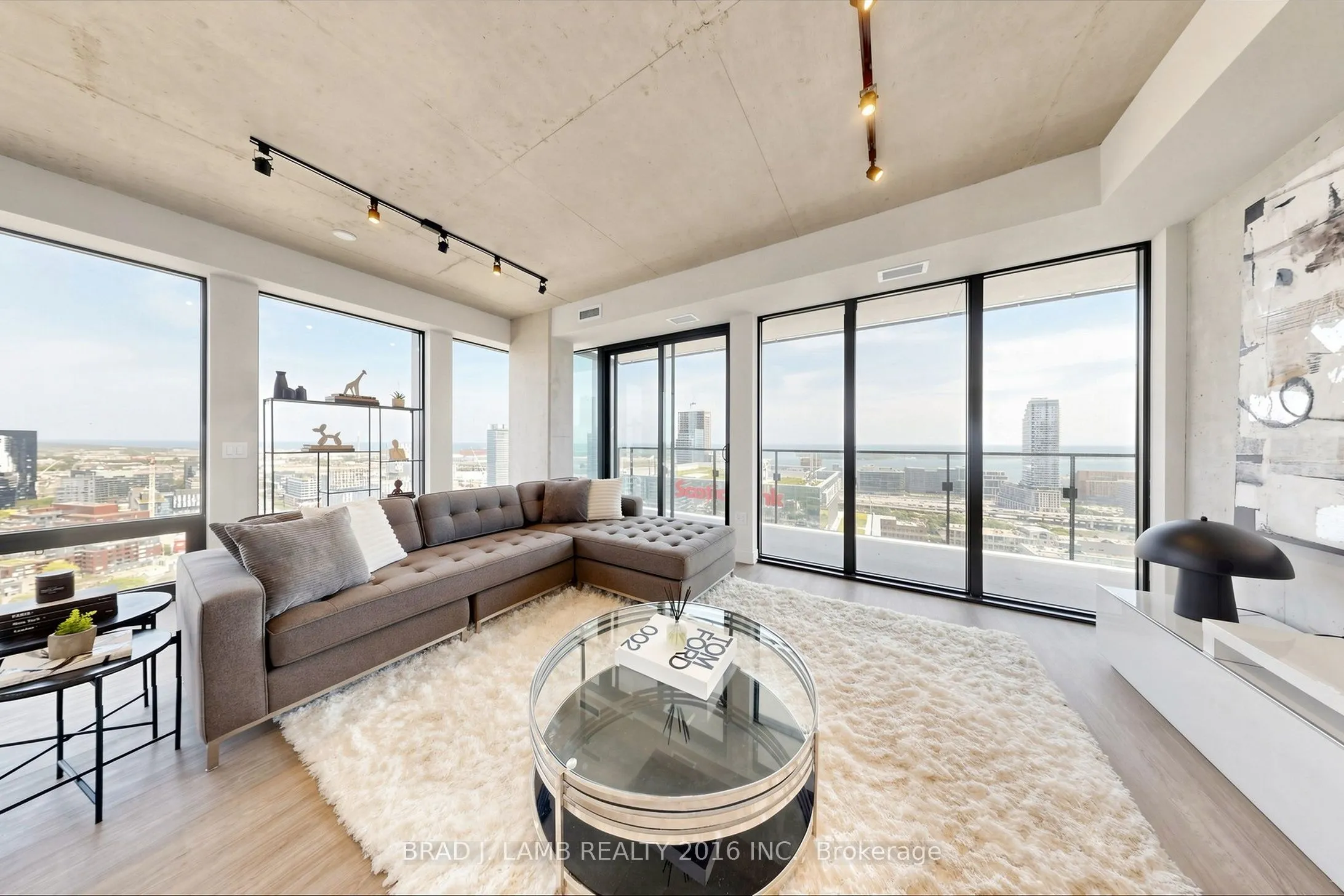 284 King Street E #3001