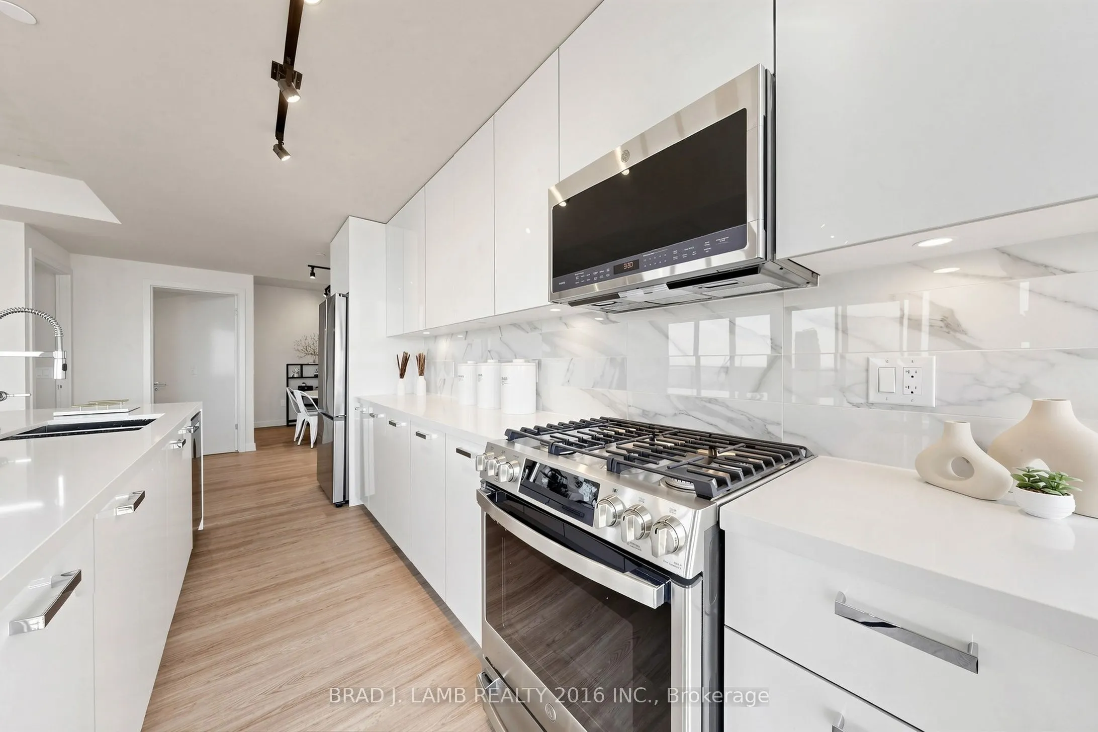 284 King Street E #3001